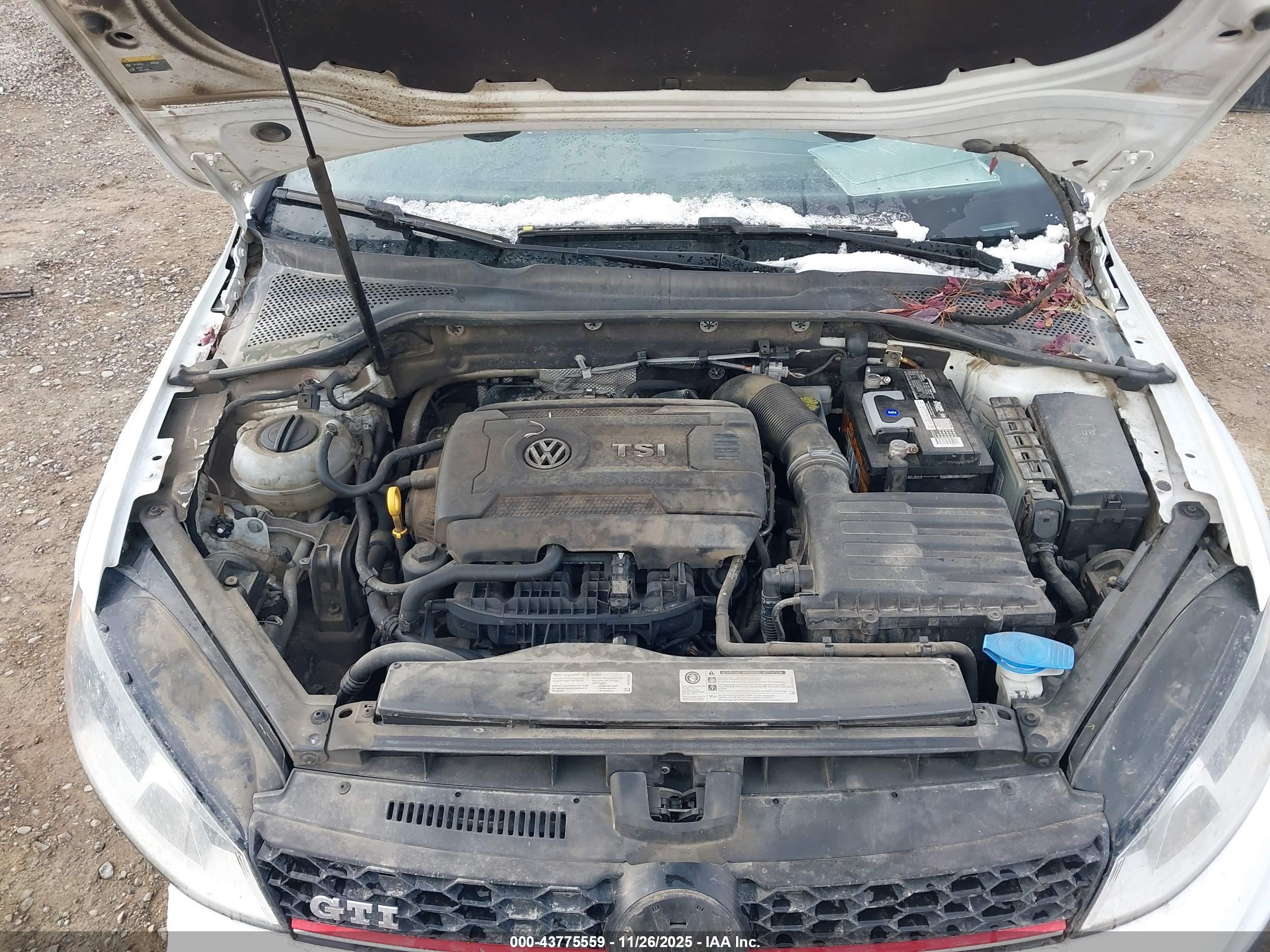 VOLKSWAGEN GOLF image 10