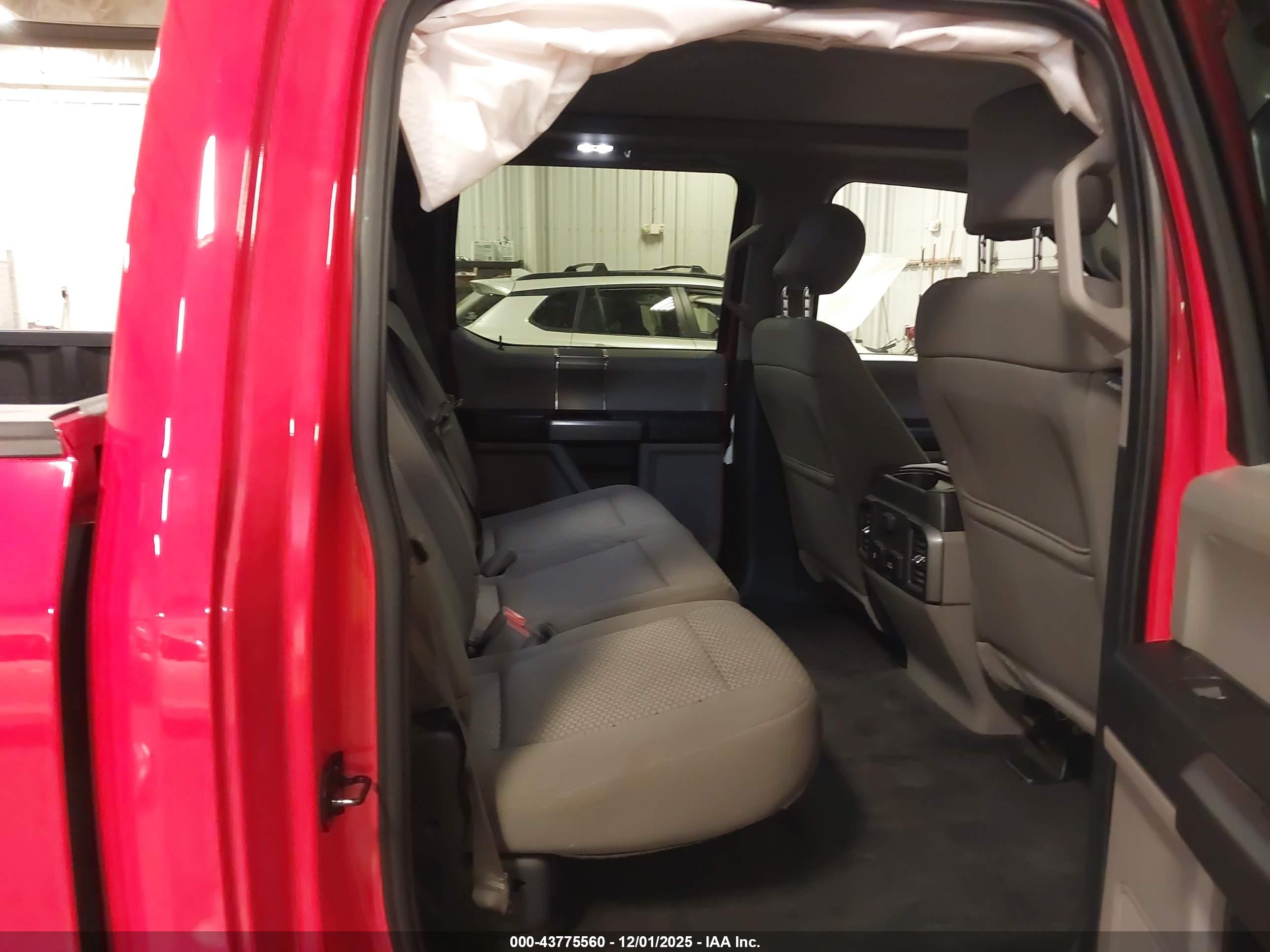 FORD F-150 image 8