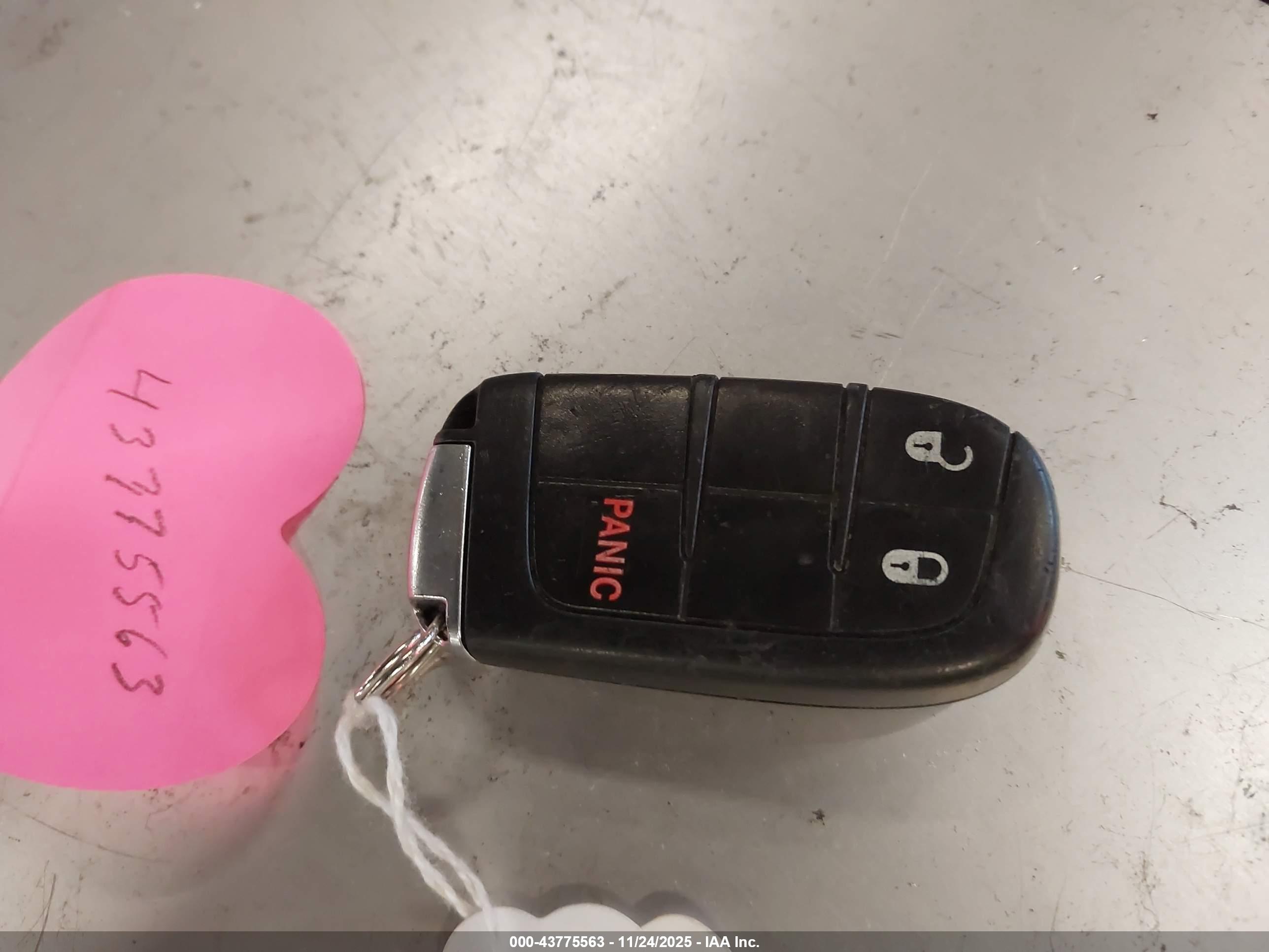 JEEP GRAND image 11