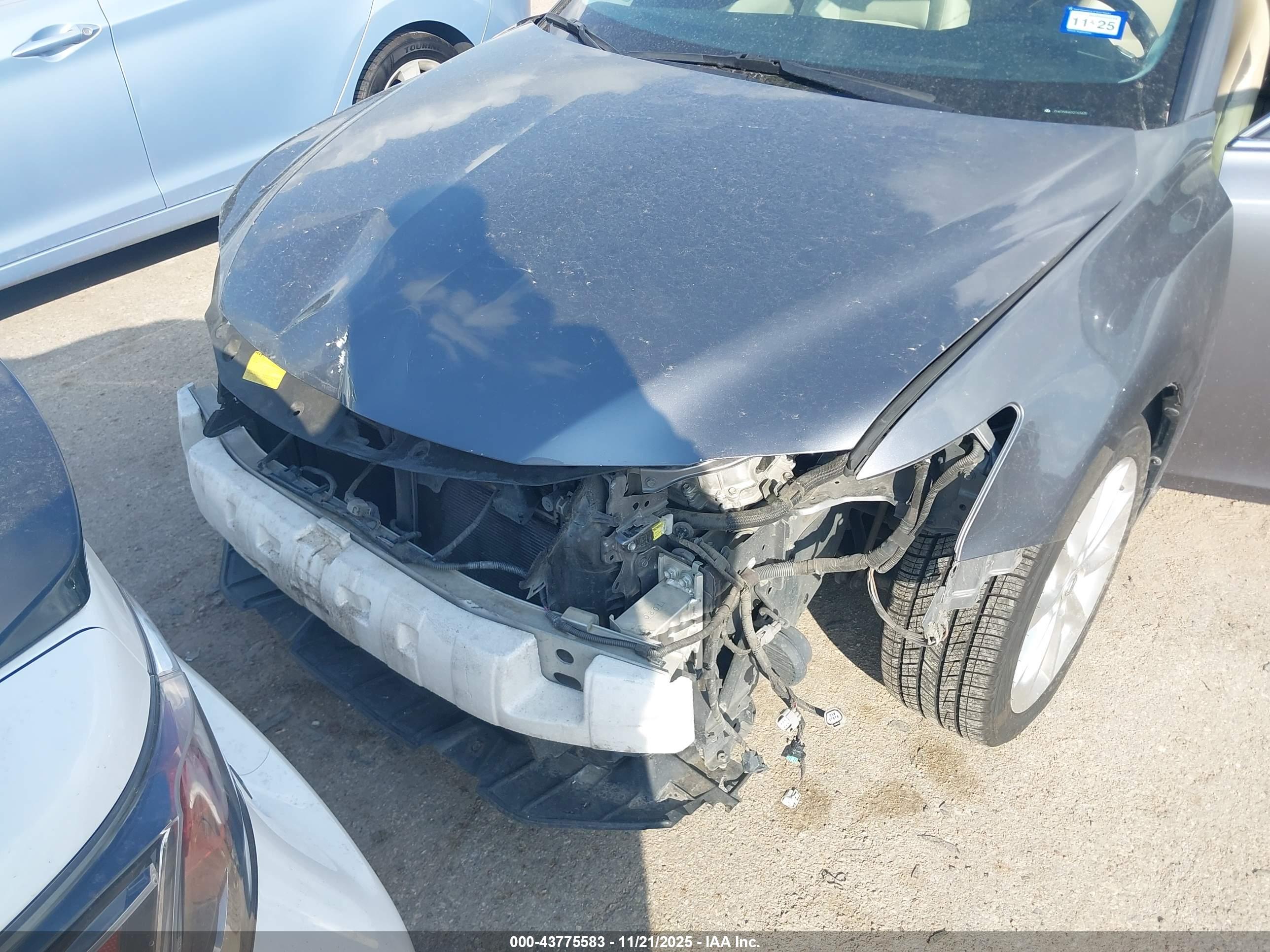 LEXUS CT image 6