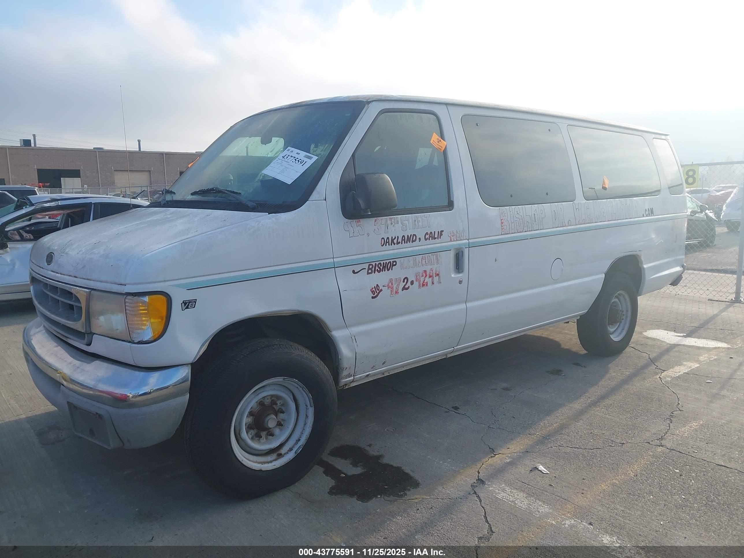 FORD E-350 image 2