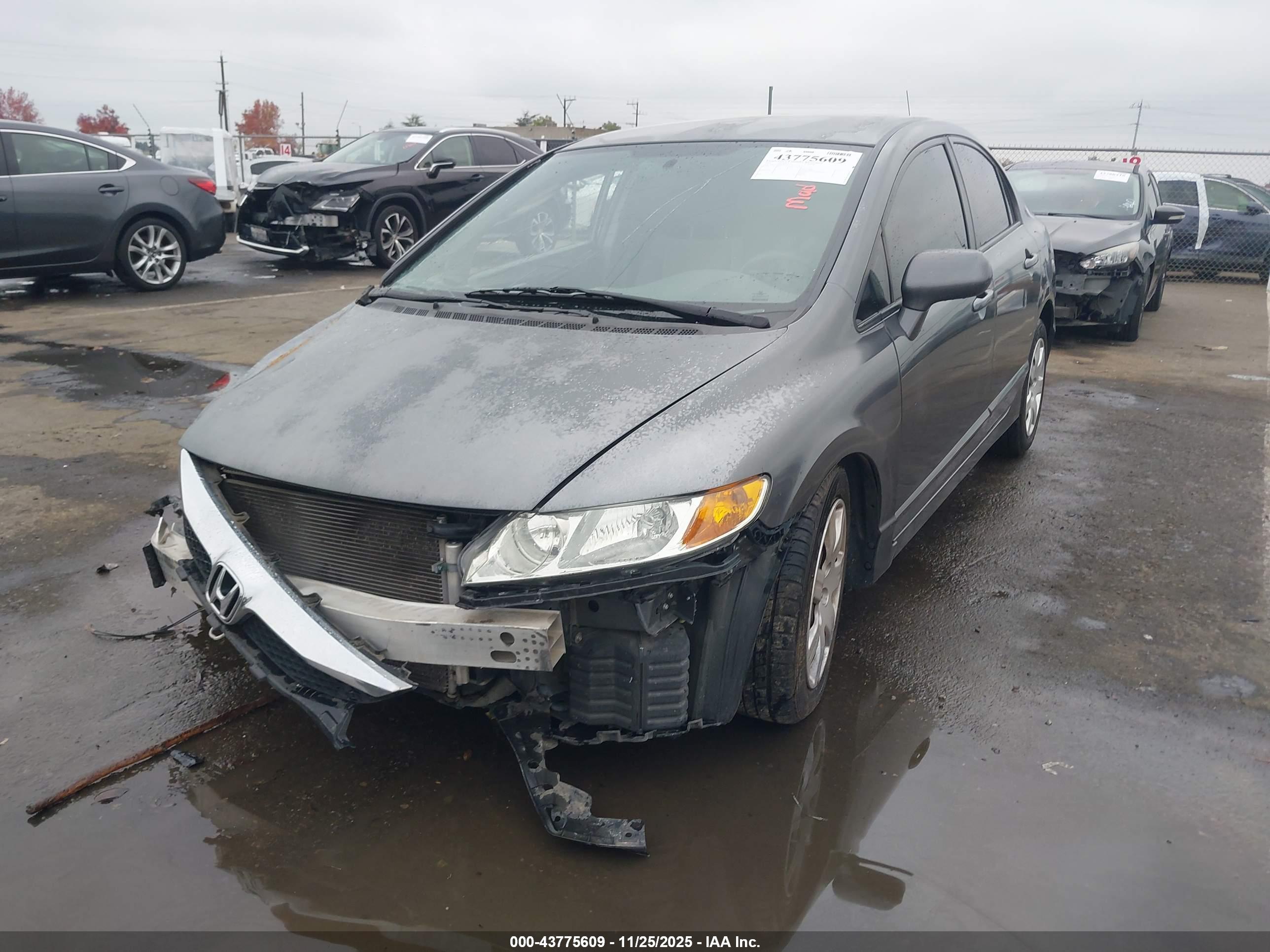 HONDA CIVIC image 2
