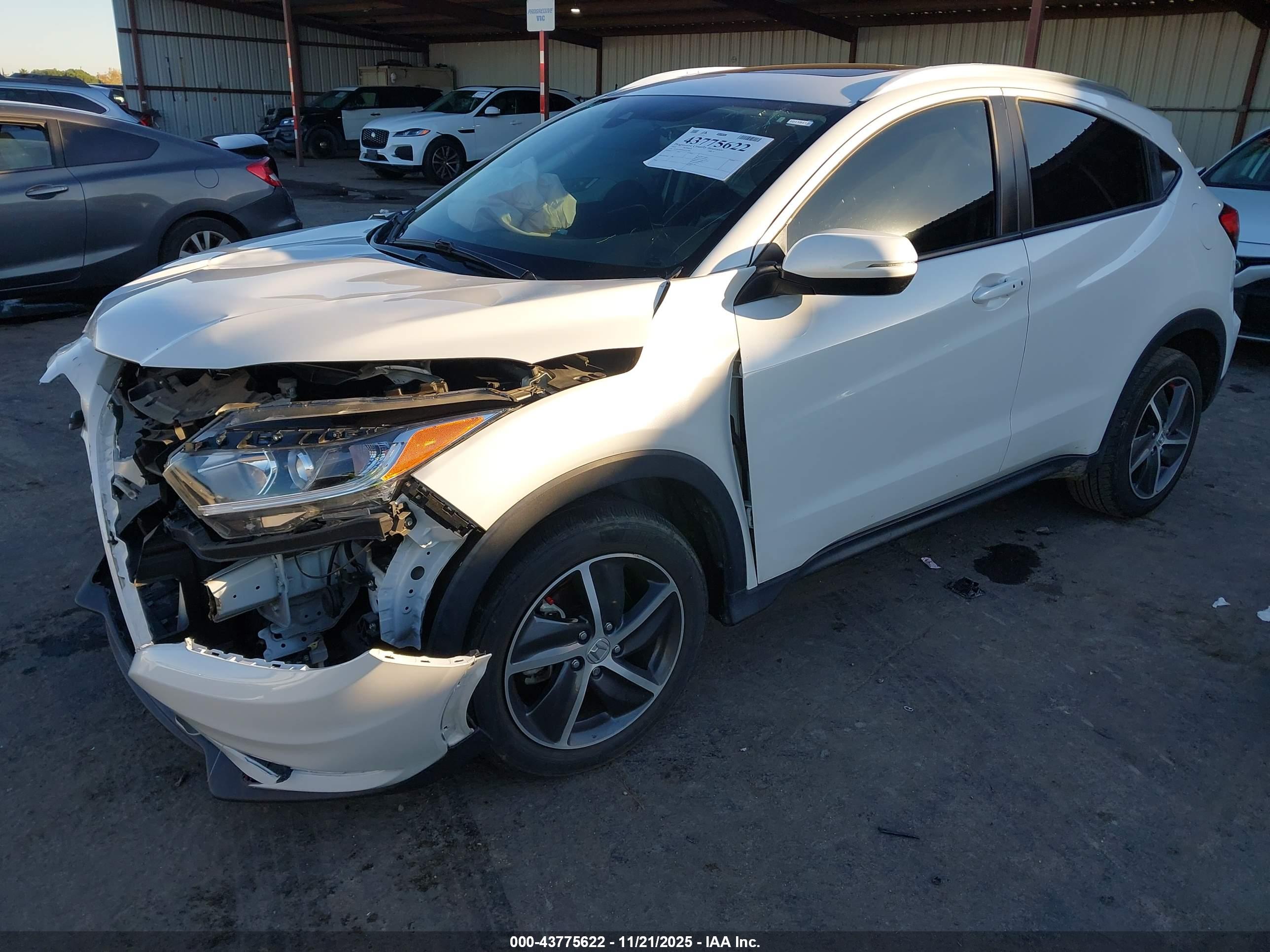 HONDA HR-V image 2