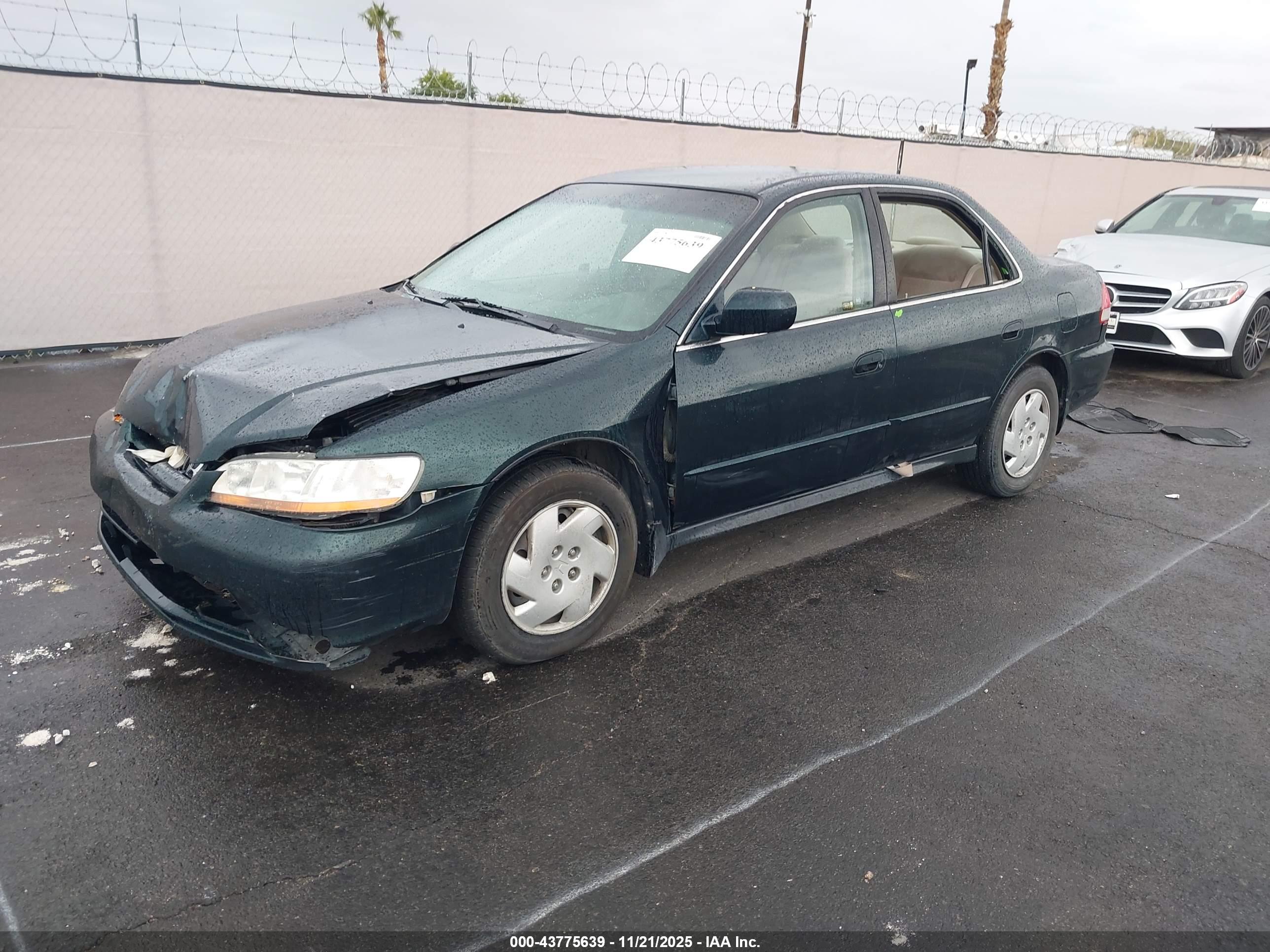 HONDA ACCORD image 2