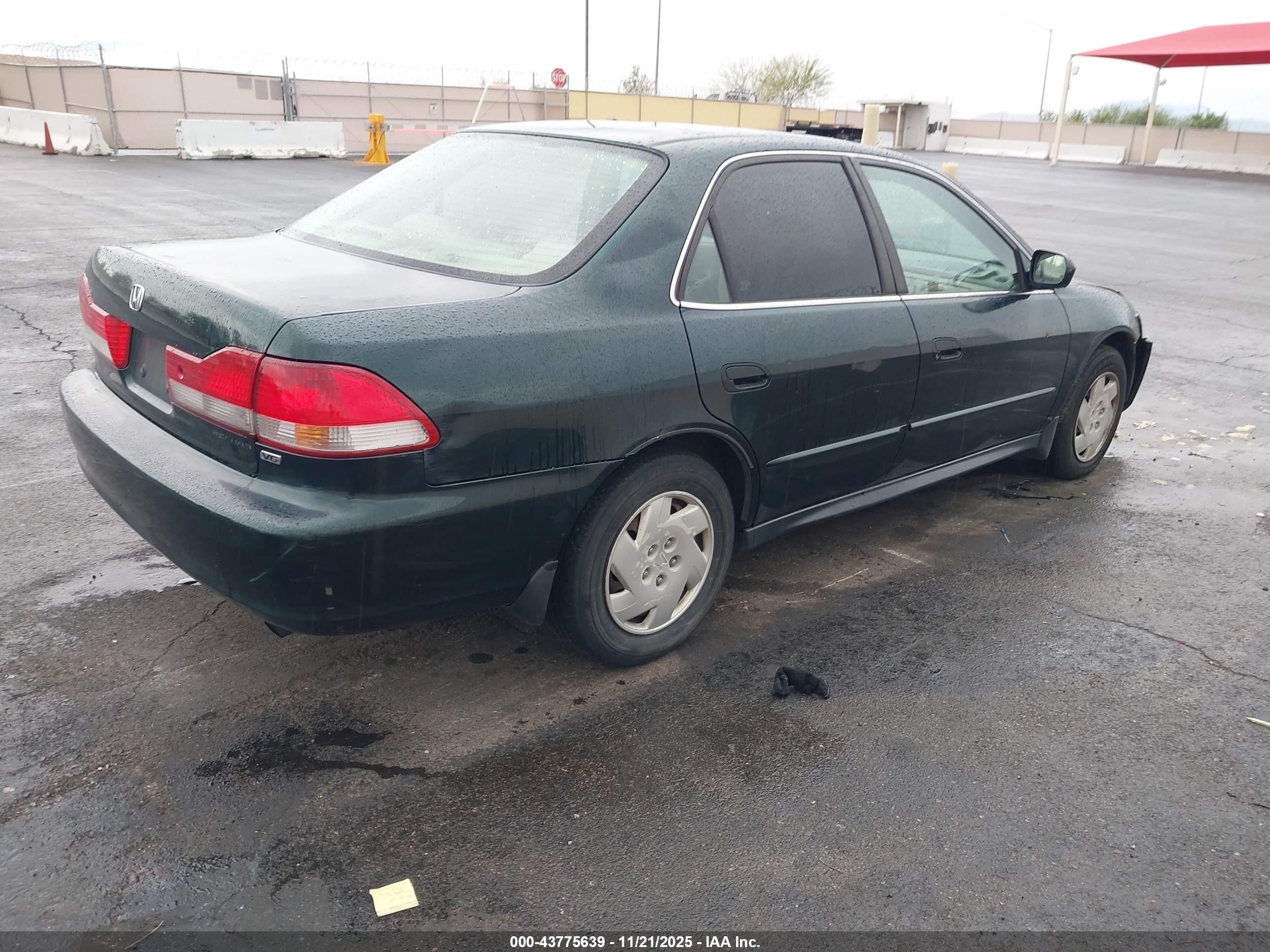 HONDA ACCORD image 4
