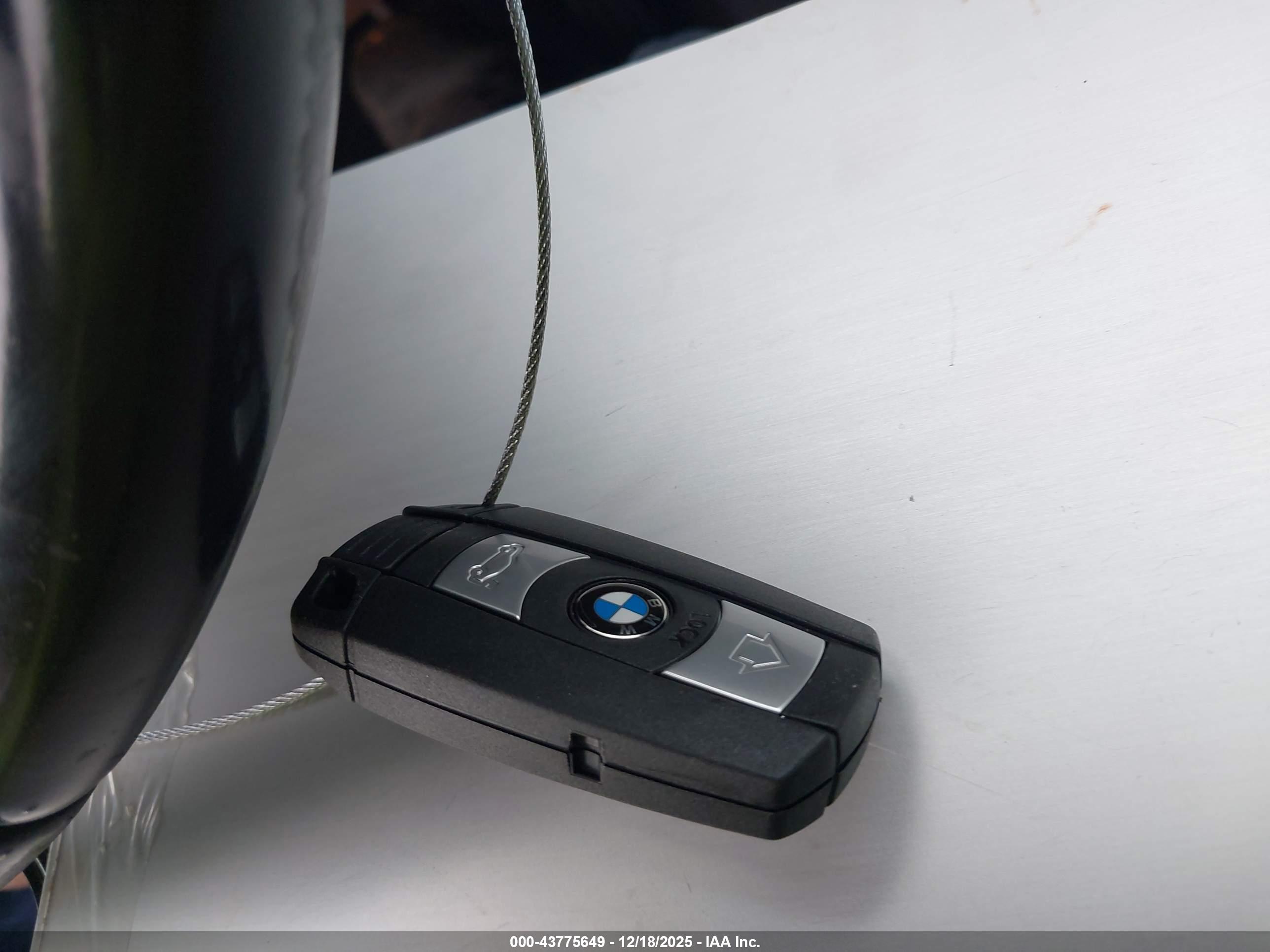 BMW M3 image 11
