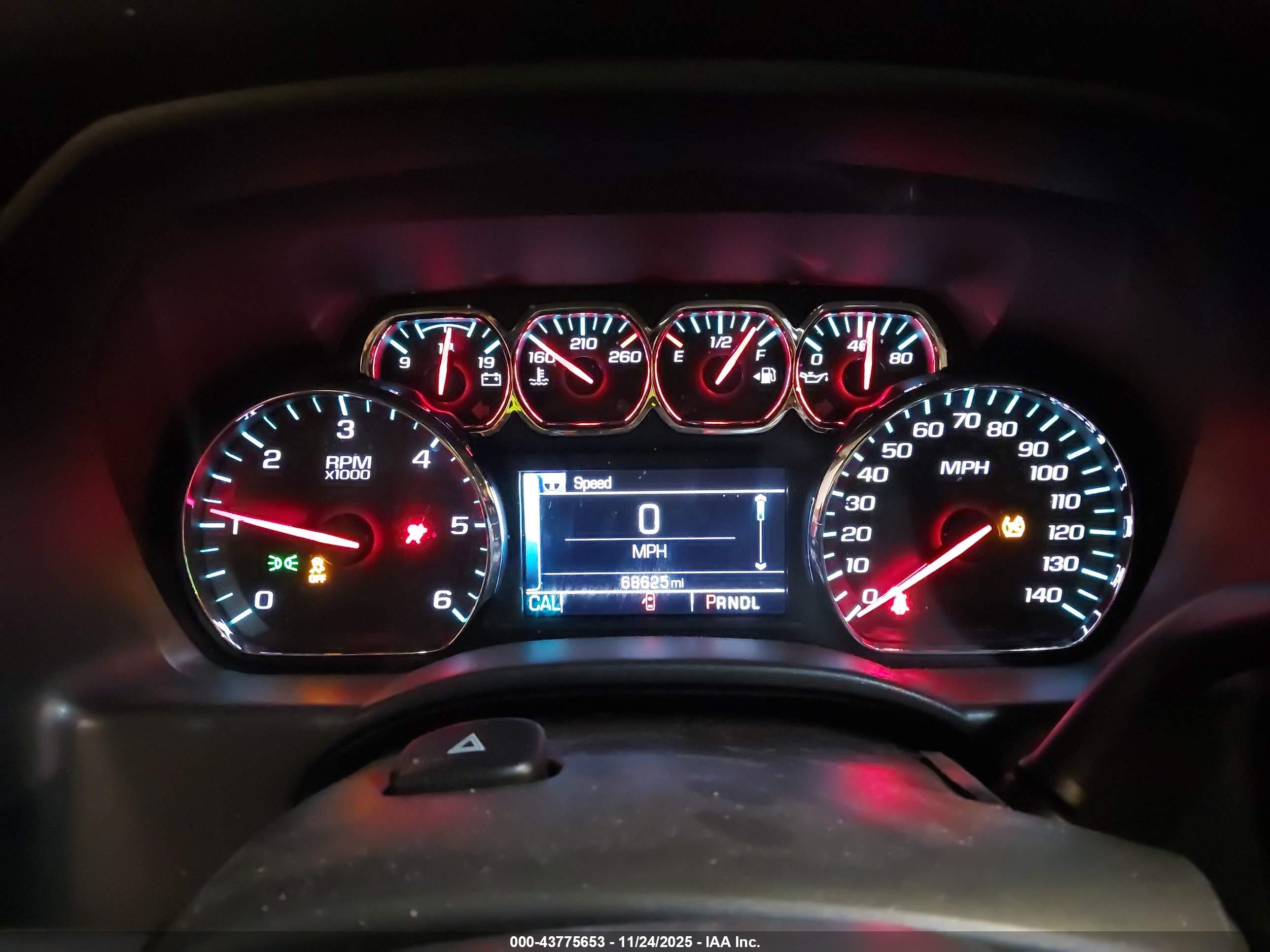CHEVROLET SILVERADO image 7