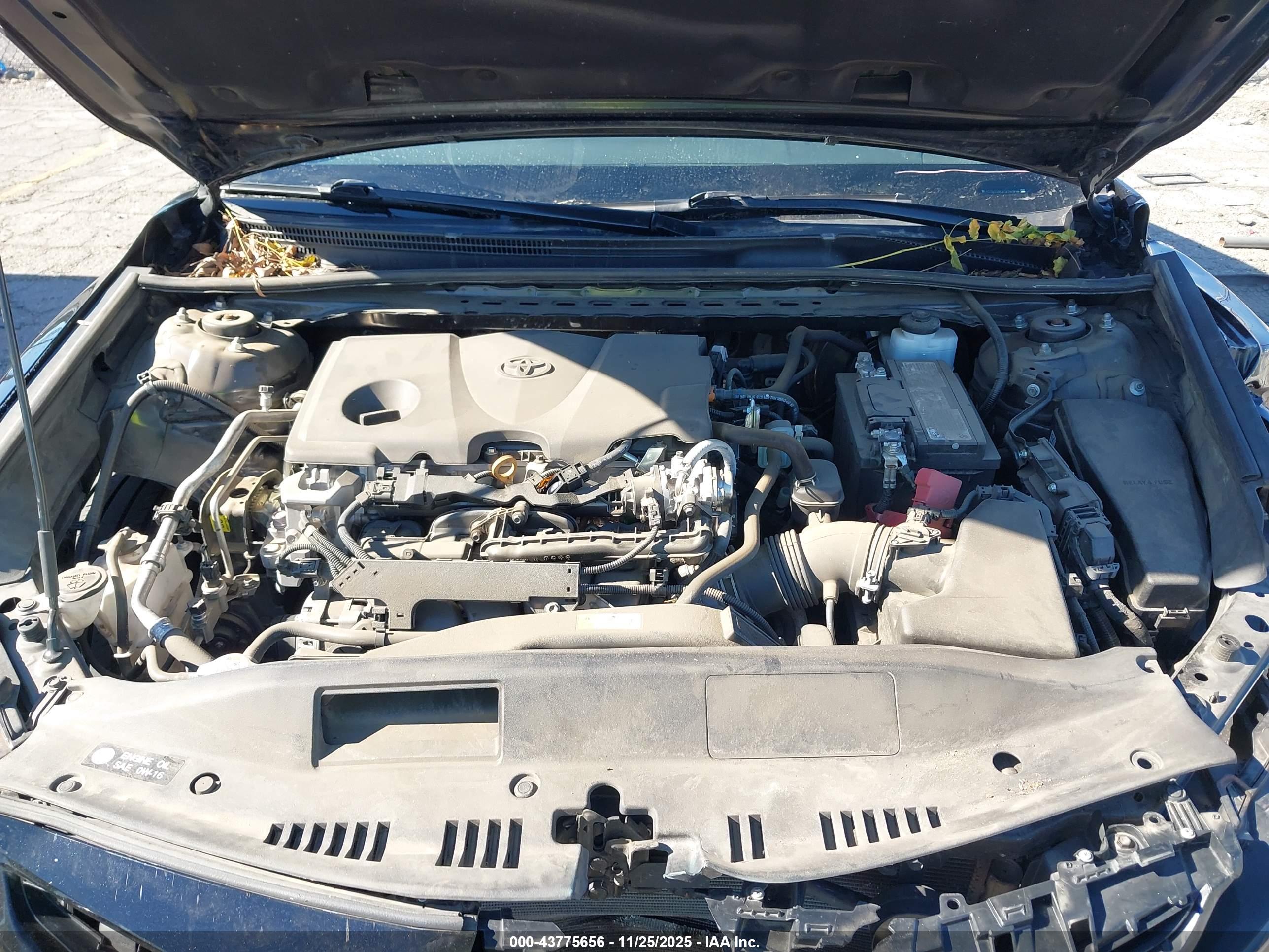 TOYOTA CAMRY image 10