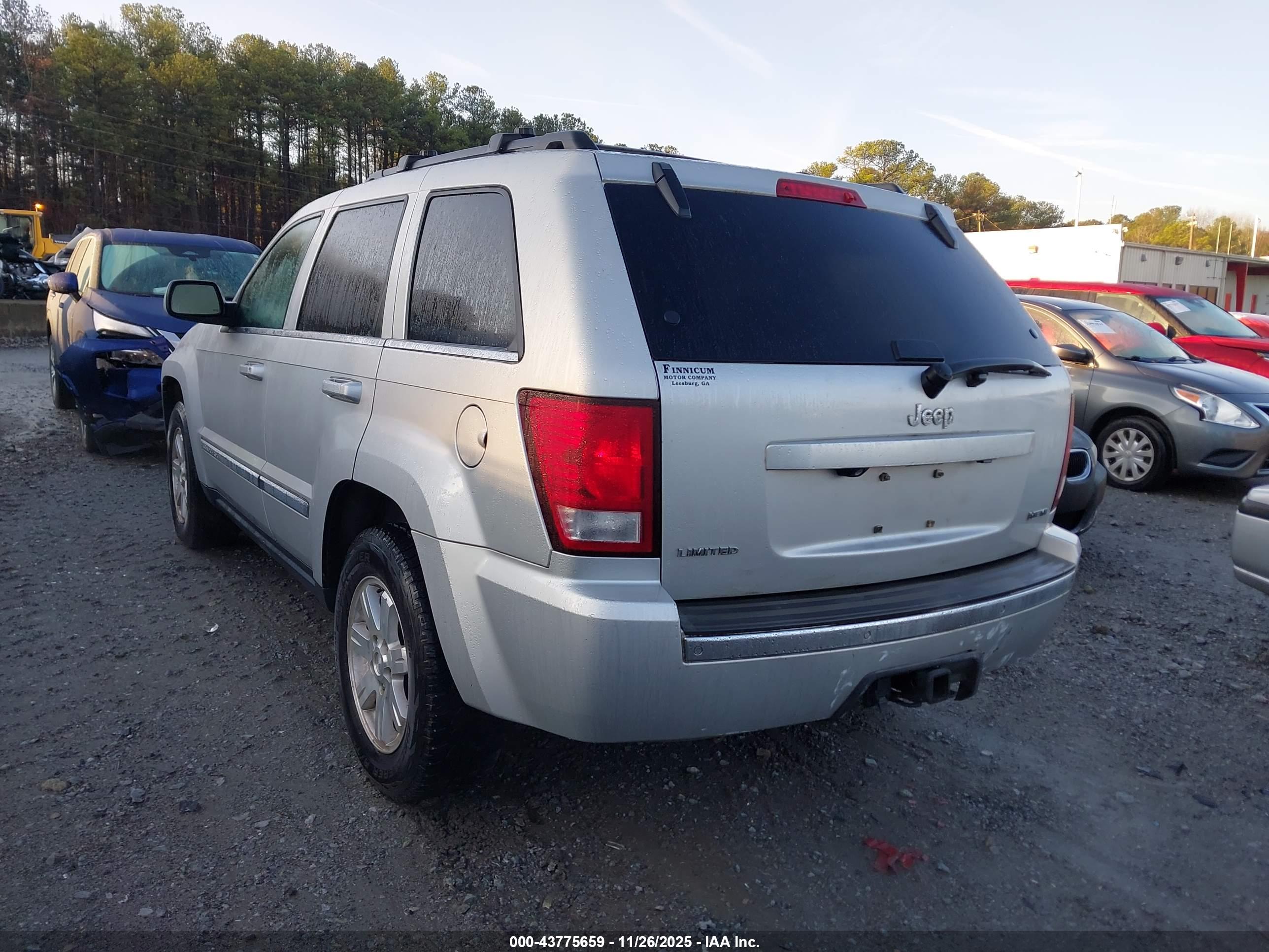 JEEP GRAND image 3