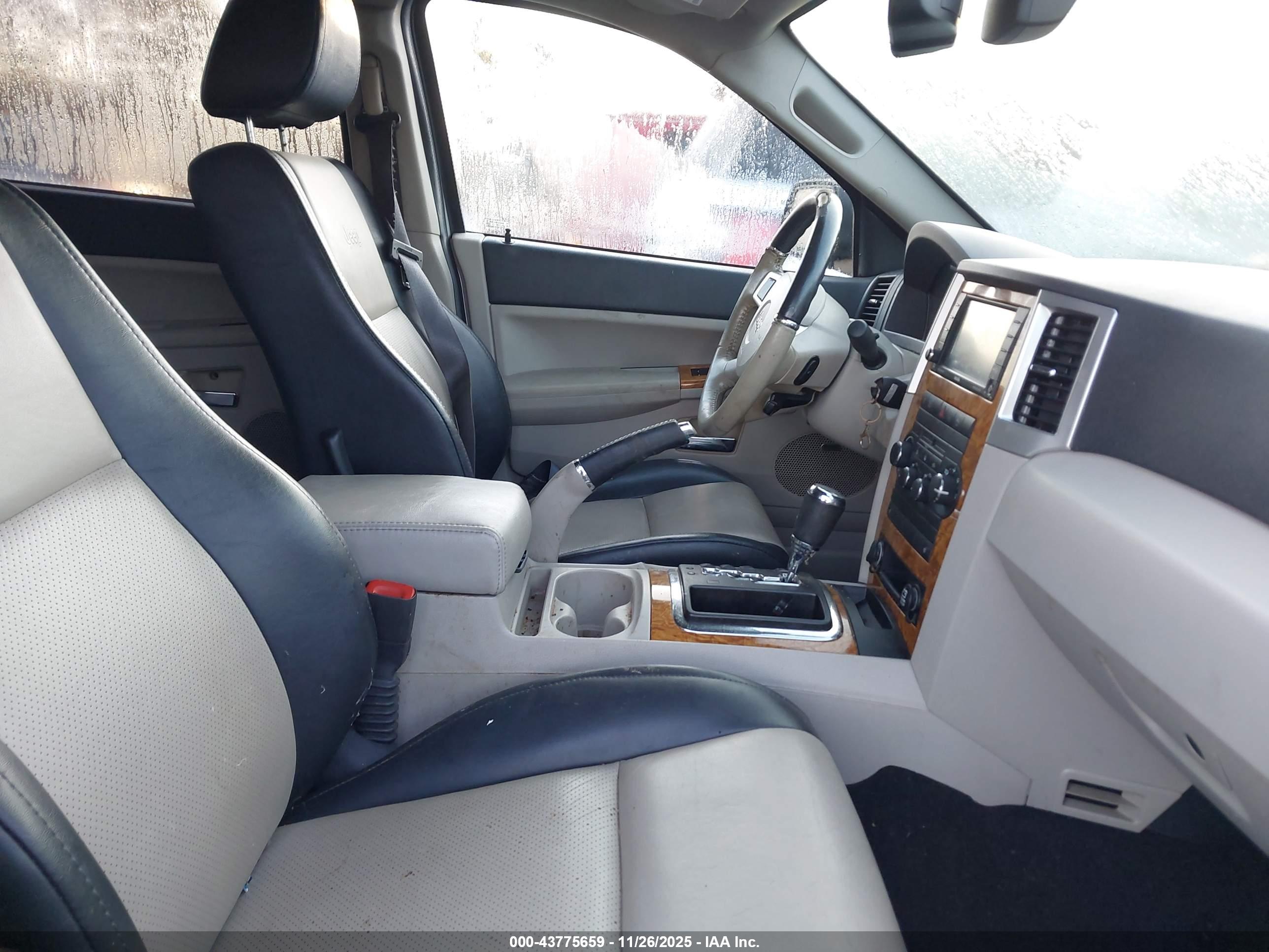 JEEP GRAND image 5
