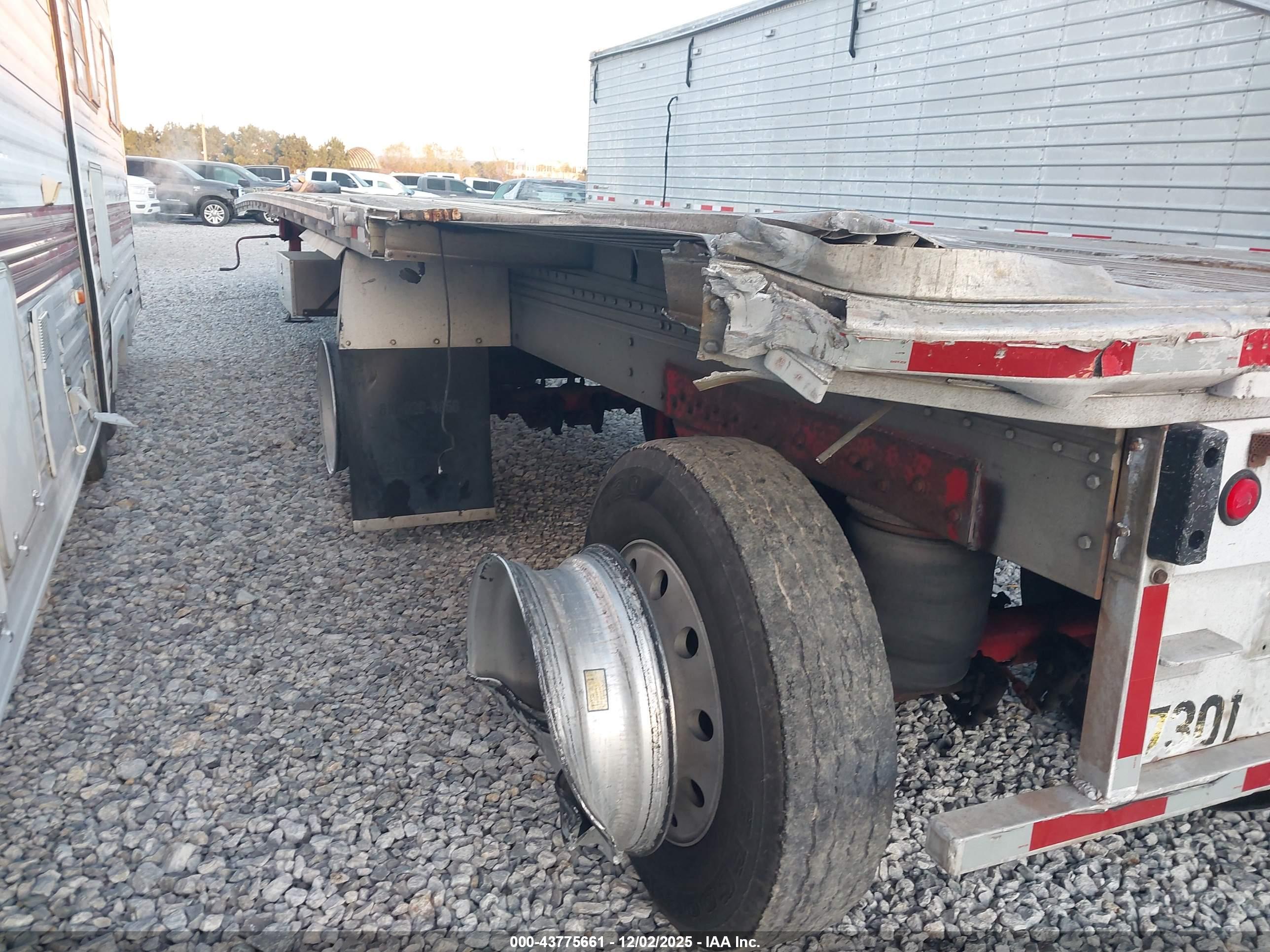REITNOUER FLATBED image 6