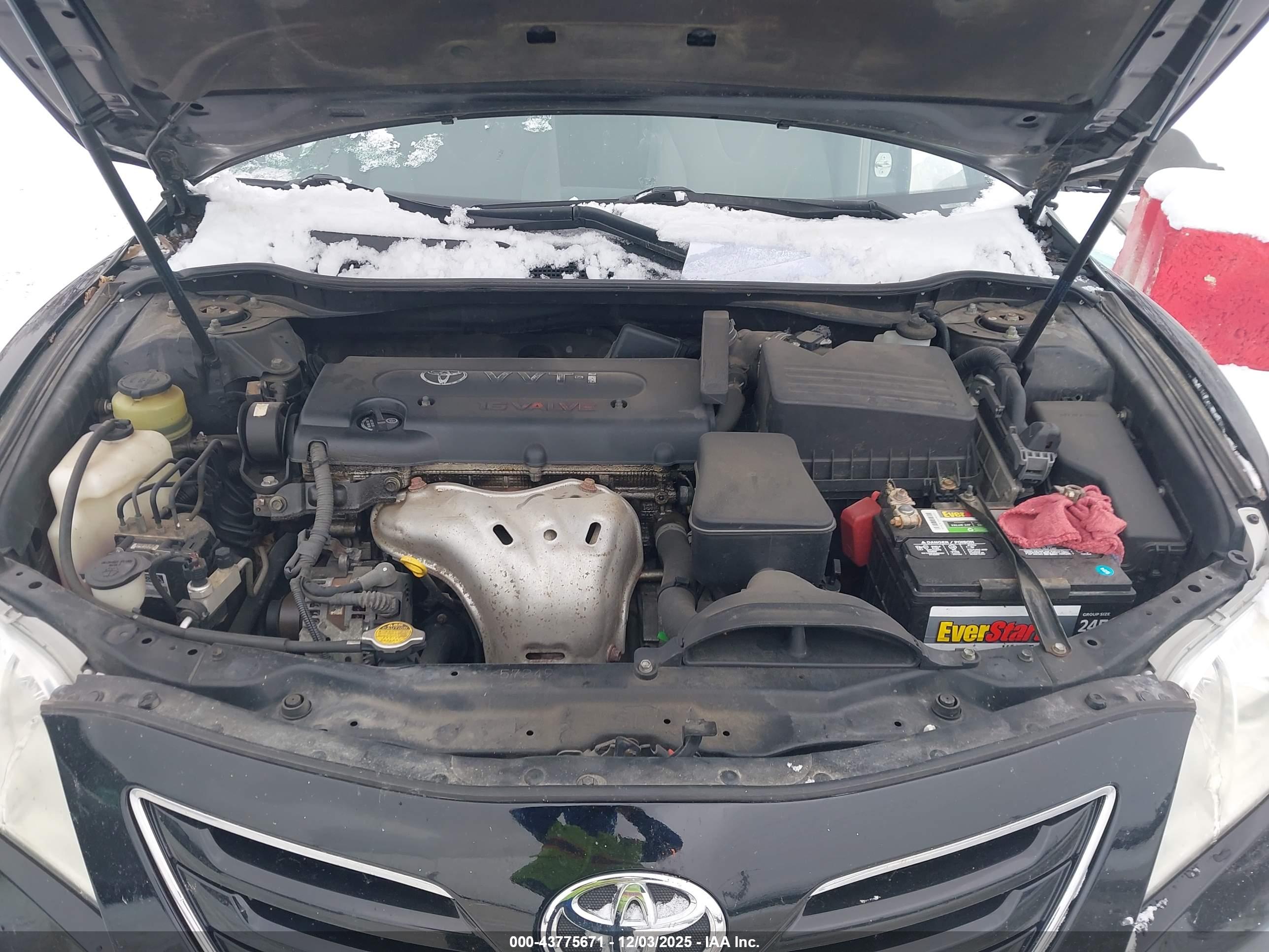 TOYOTA CAMRY image 10