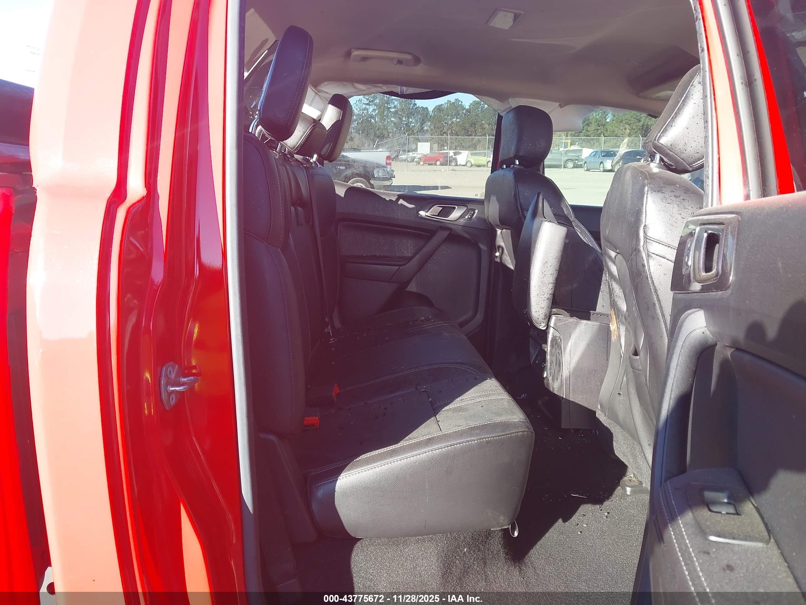FORD RANGER image 8