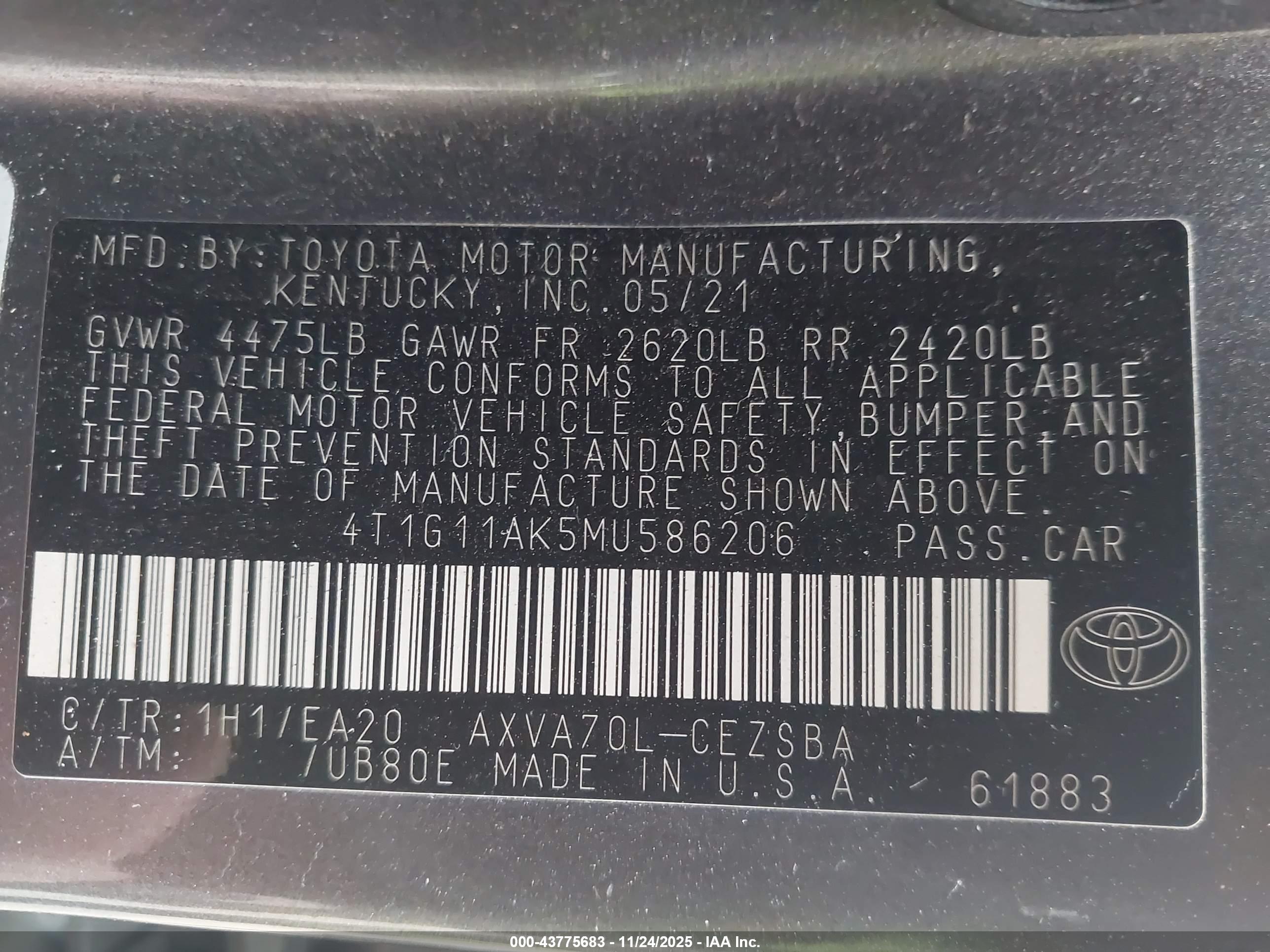 TOYOTA CAMRY image 9