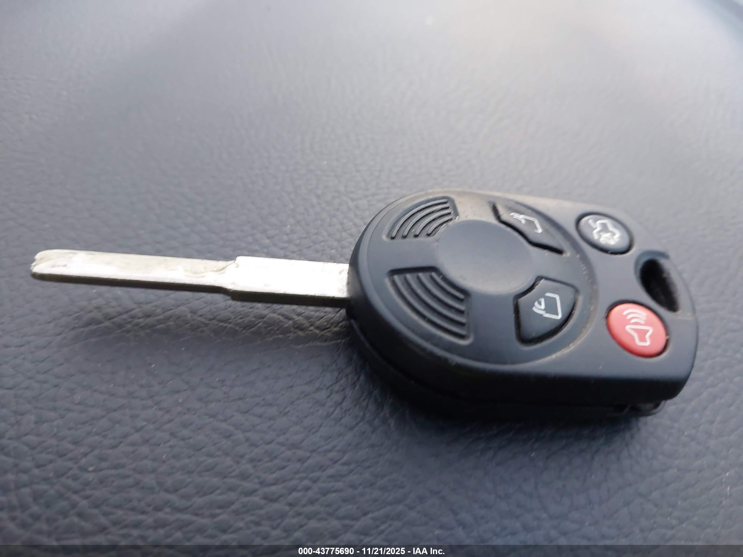 FORD FOCUS image 11
