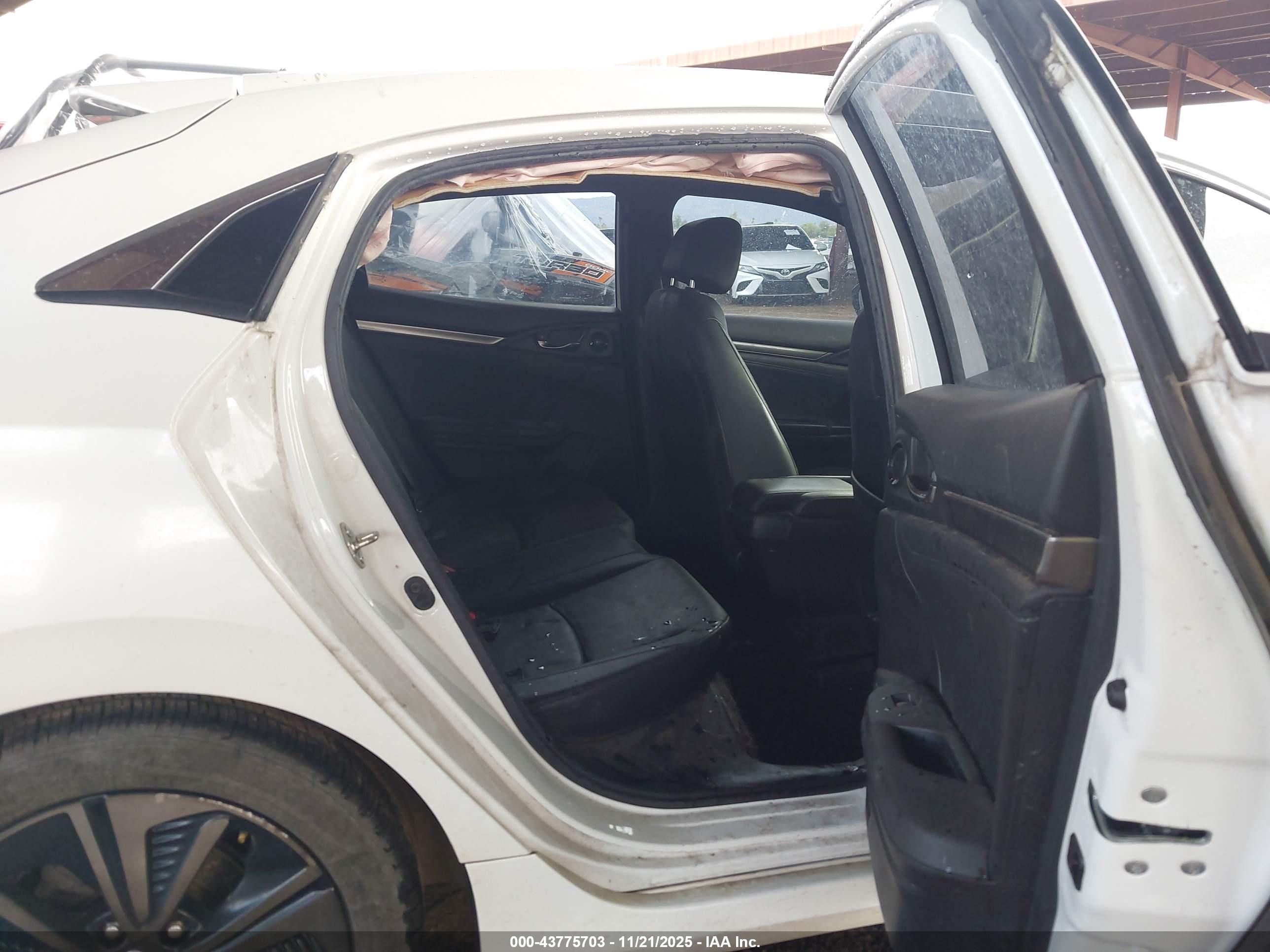 HONDA CIVIC image 8
