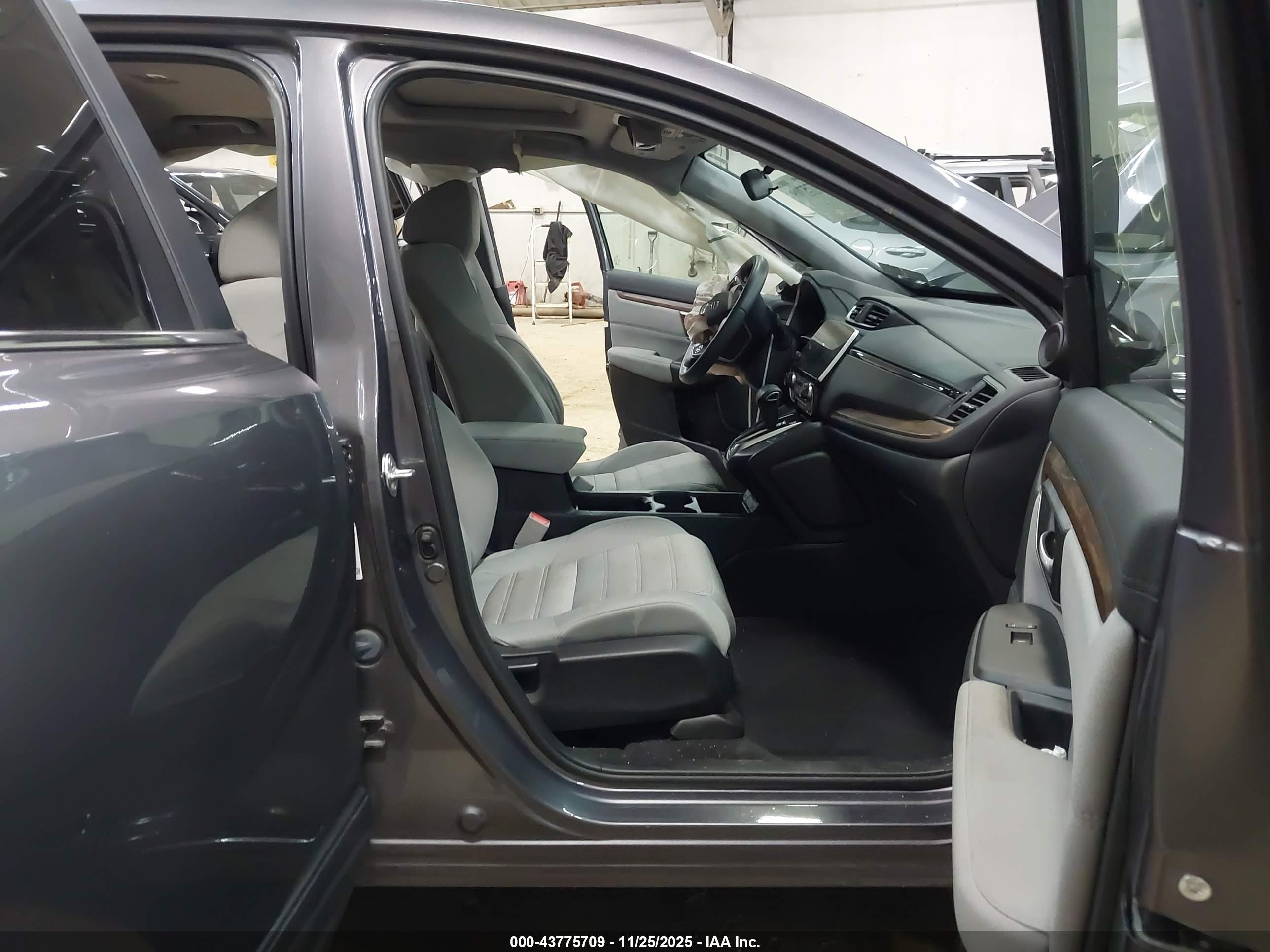 HONDA CR-V image 5