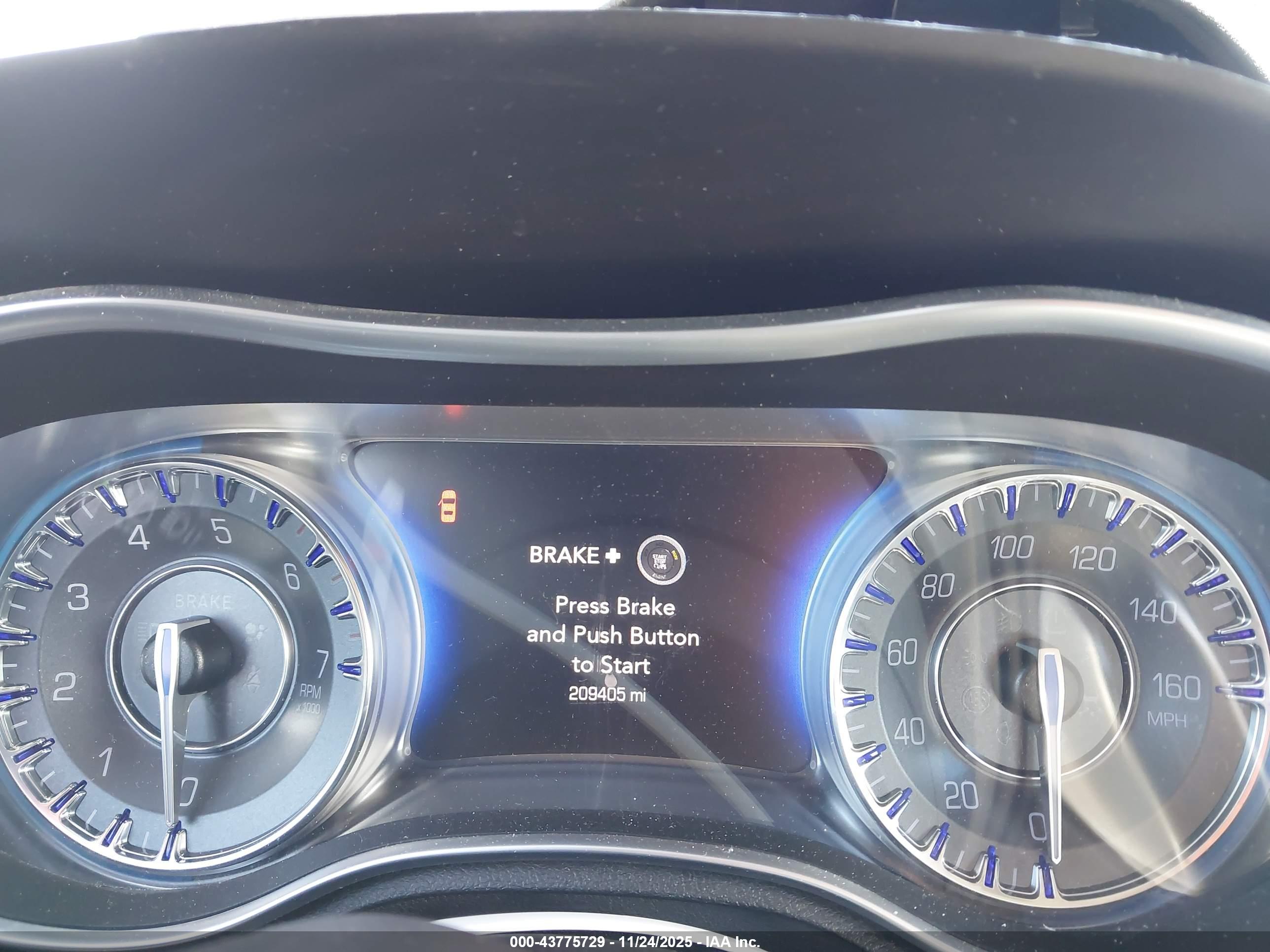 CHRYSLER 300C image 7