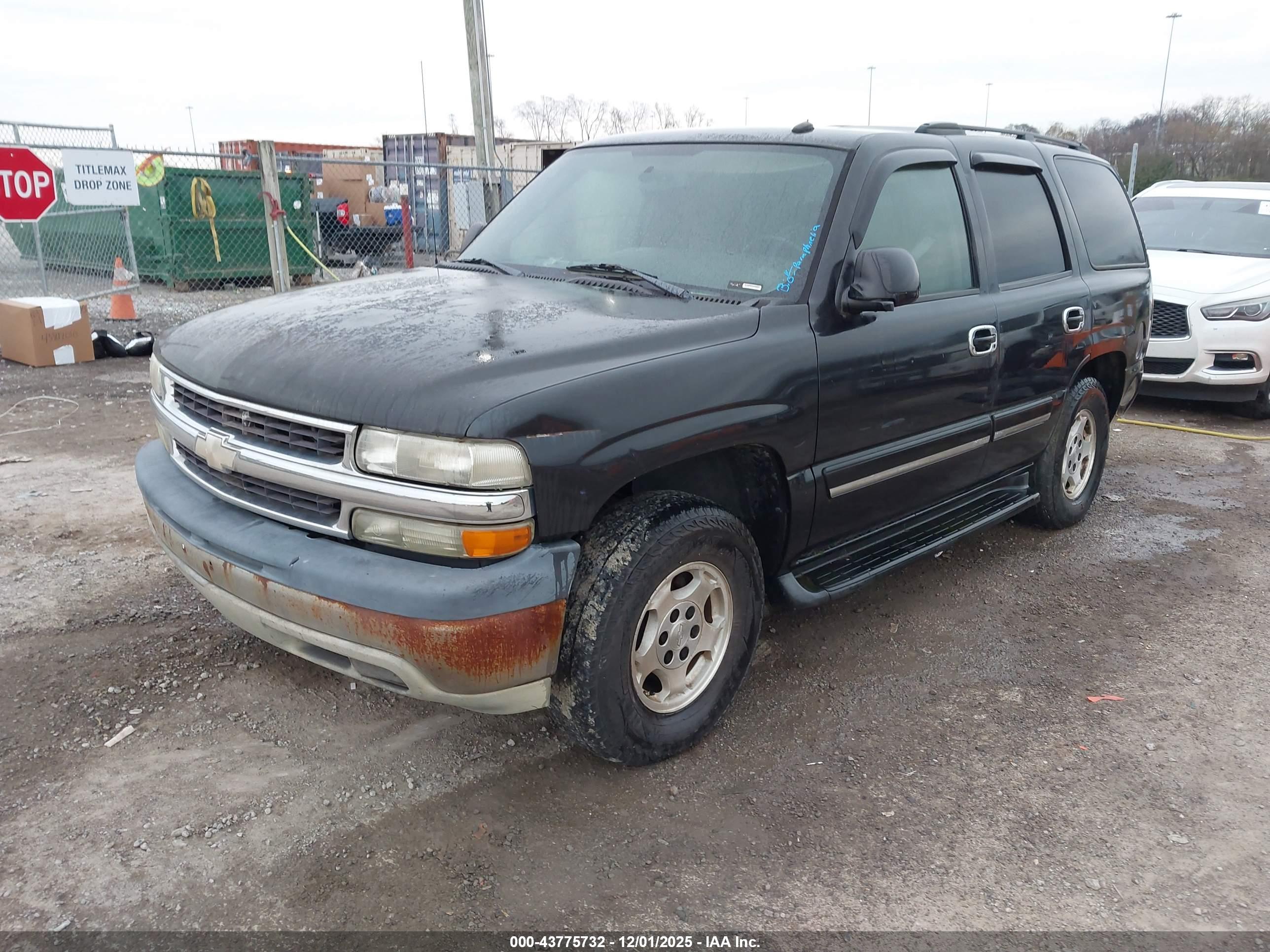 CHEVROLET TAHOE image 2