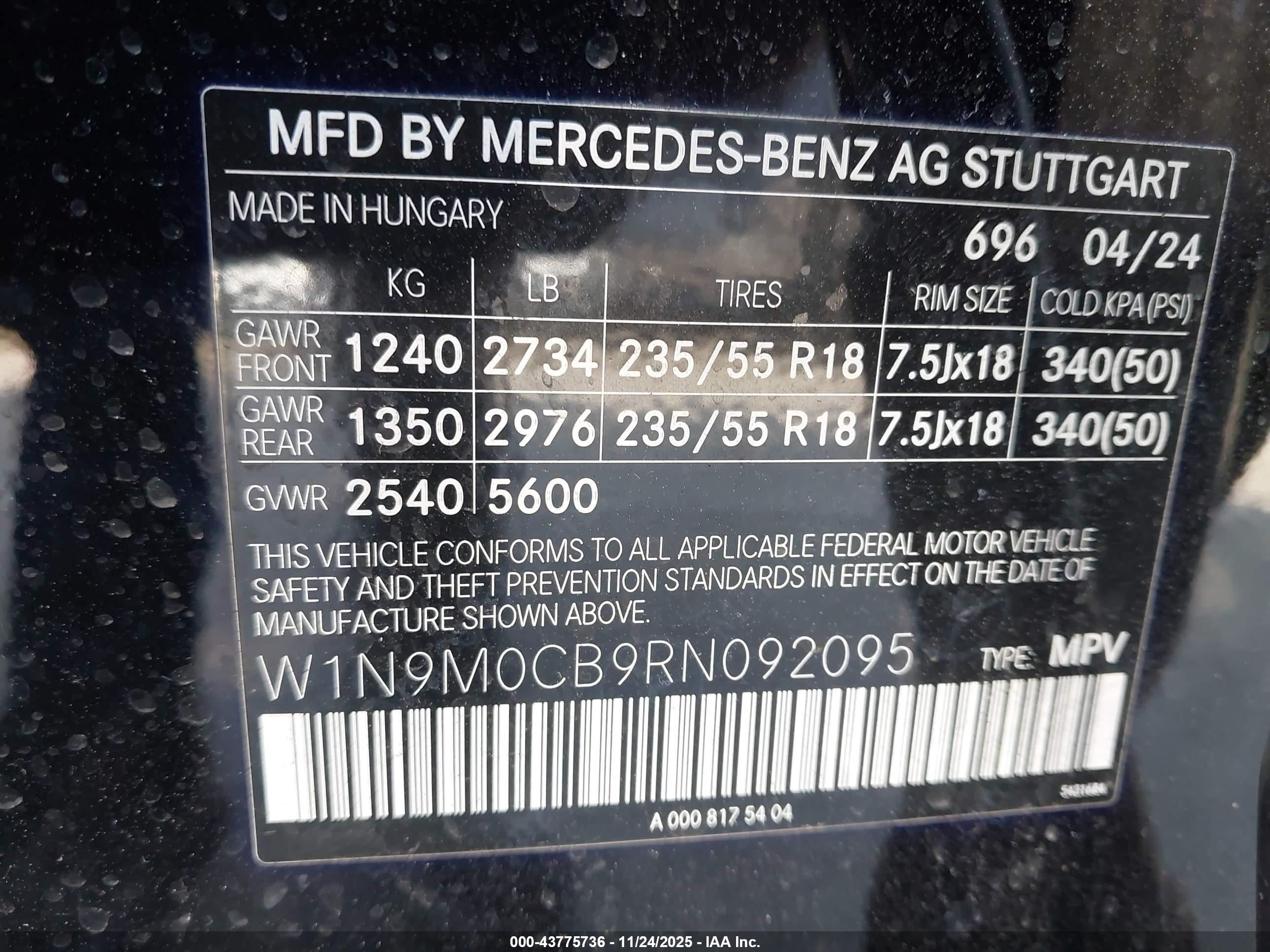 MERCEDES-BENZ EQB image 9