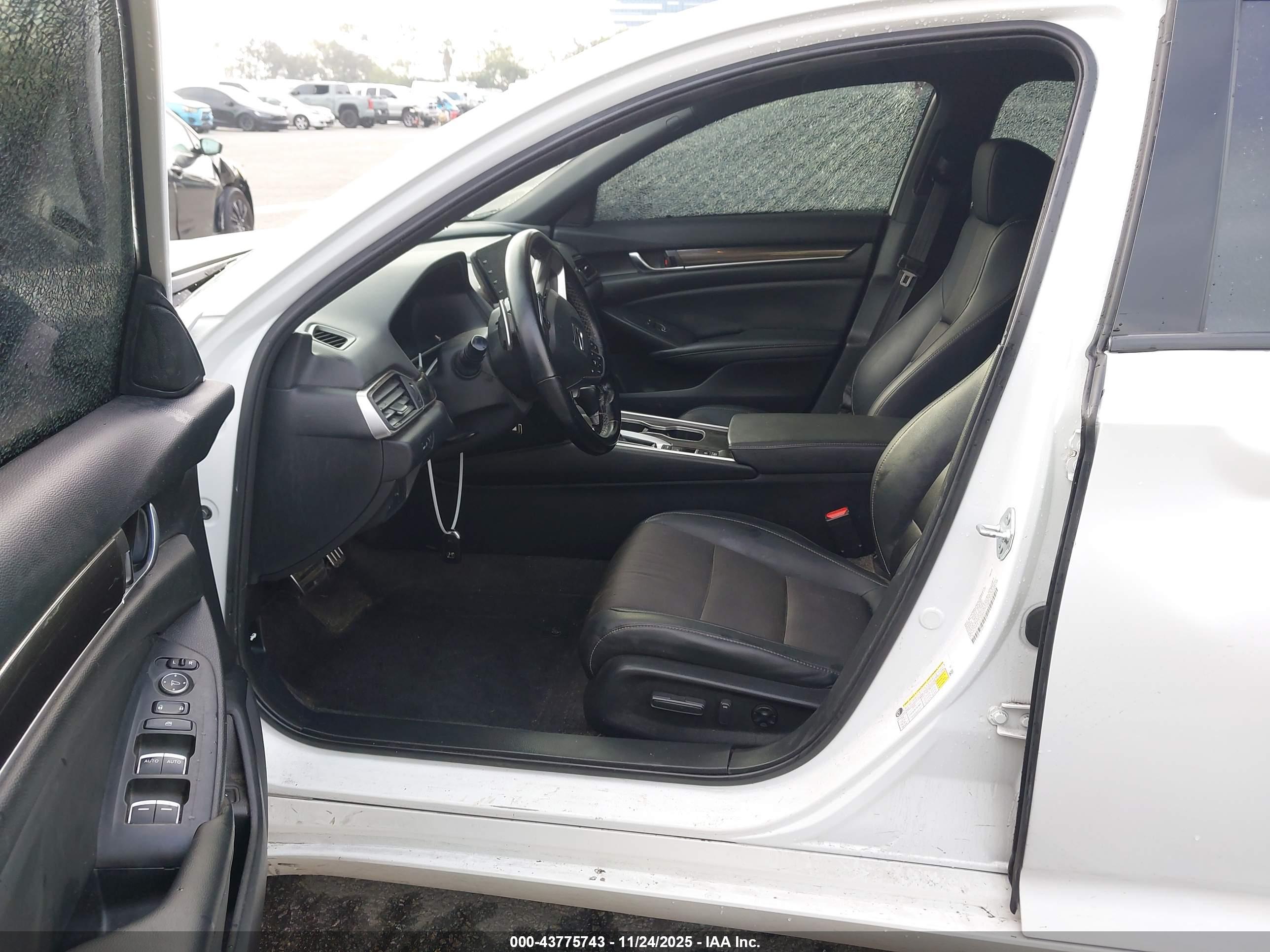 HONDA ACCORD image 5