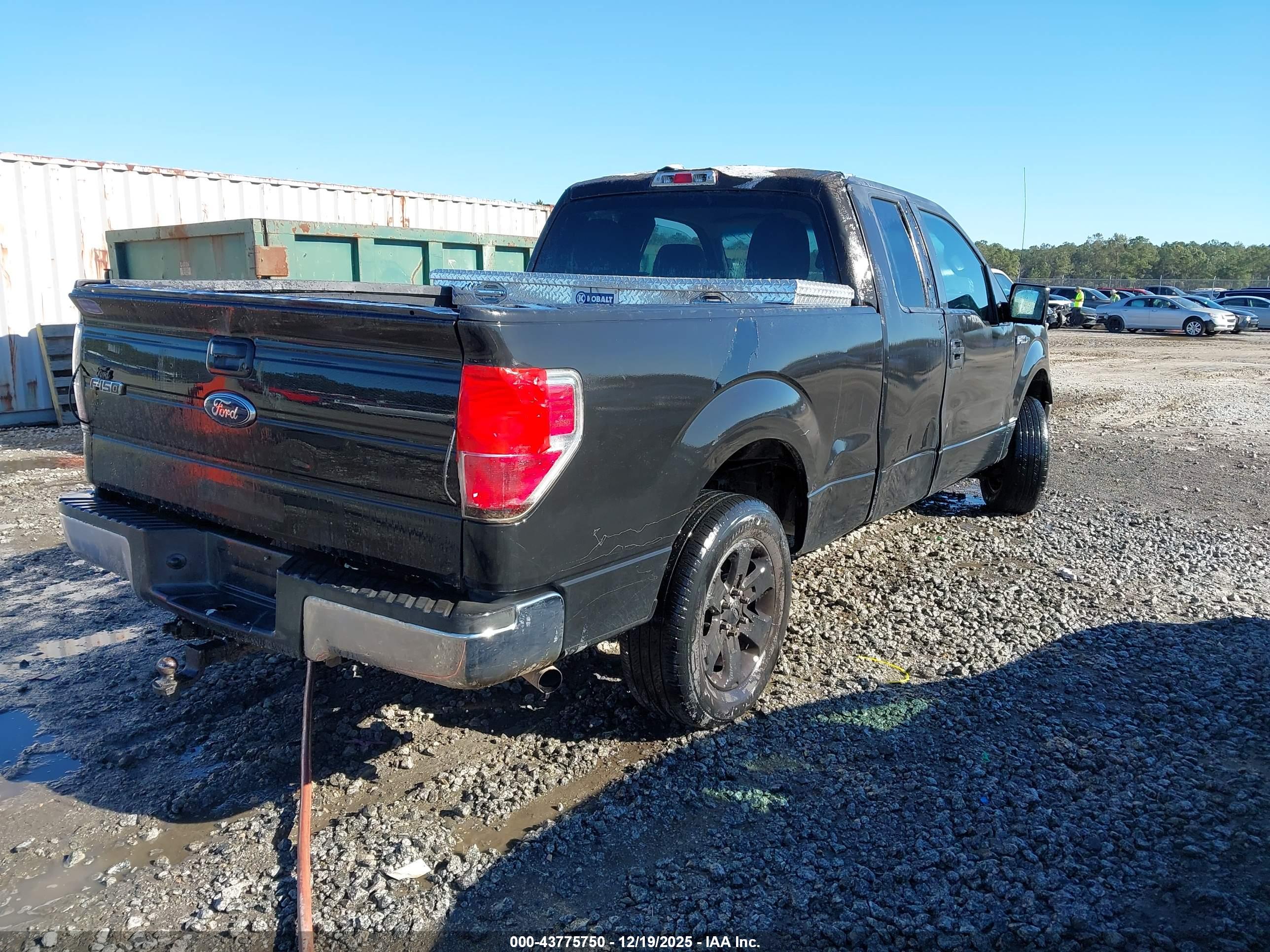FORD F-150 image 4