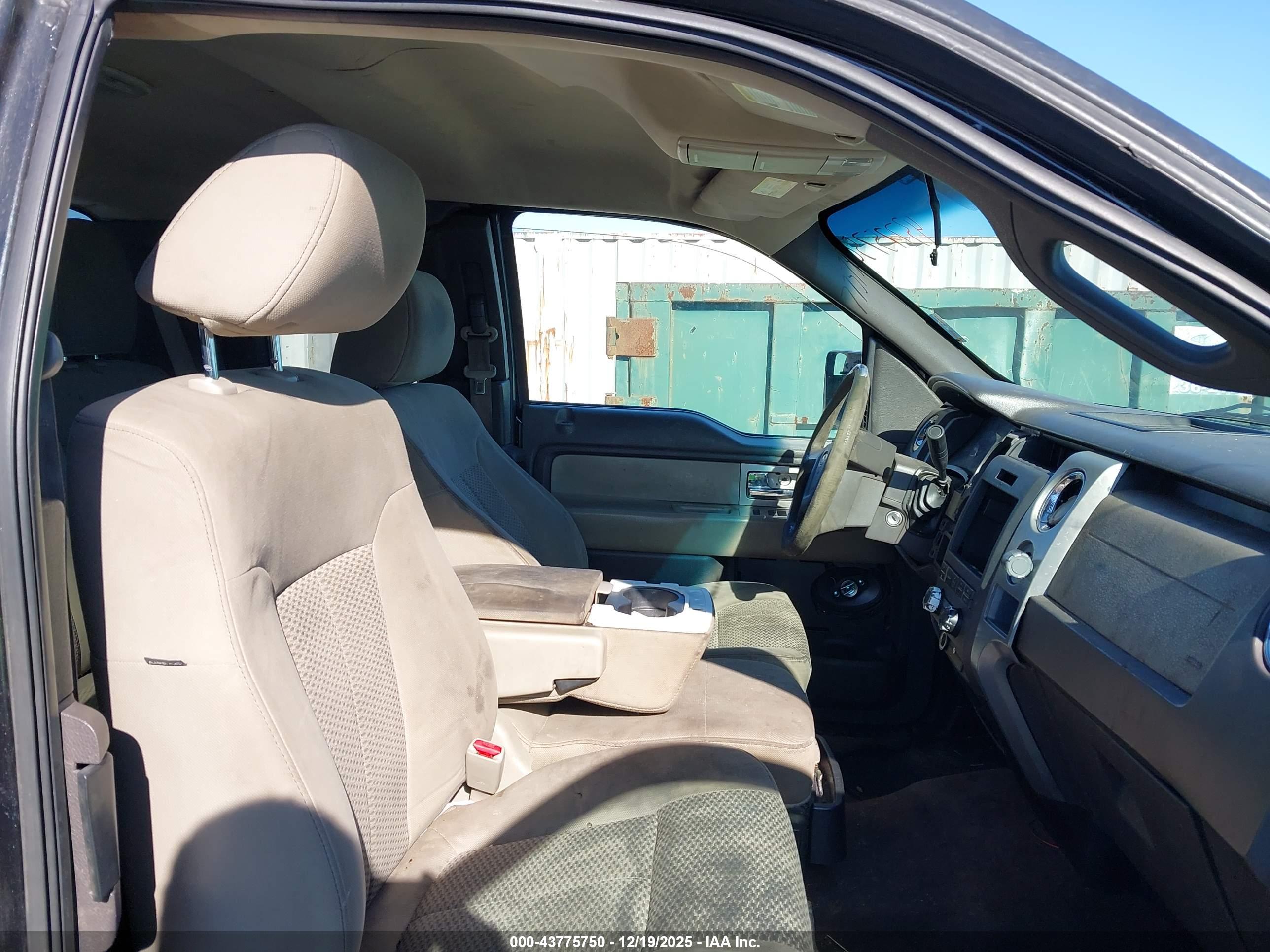 FORD F-150 image 5