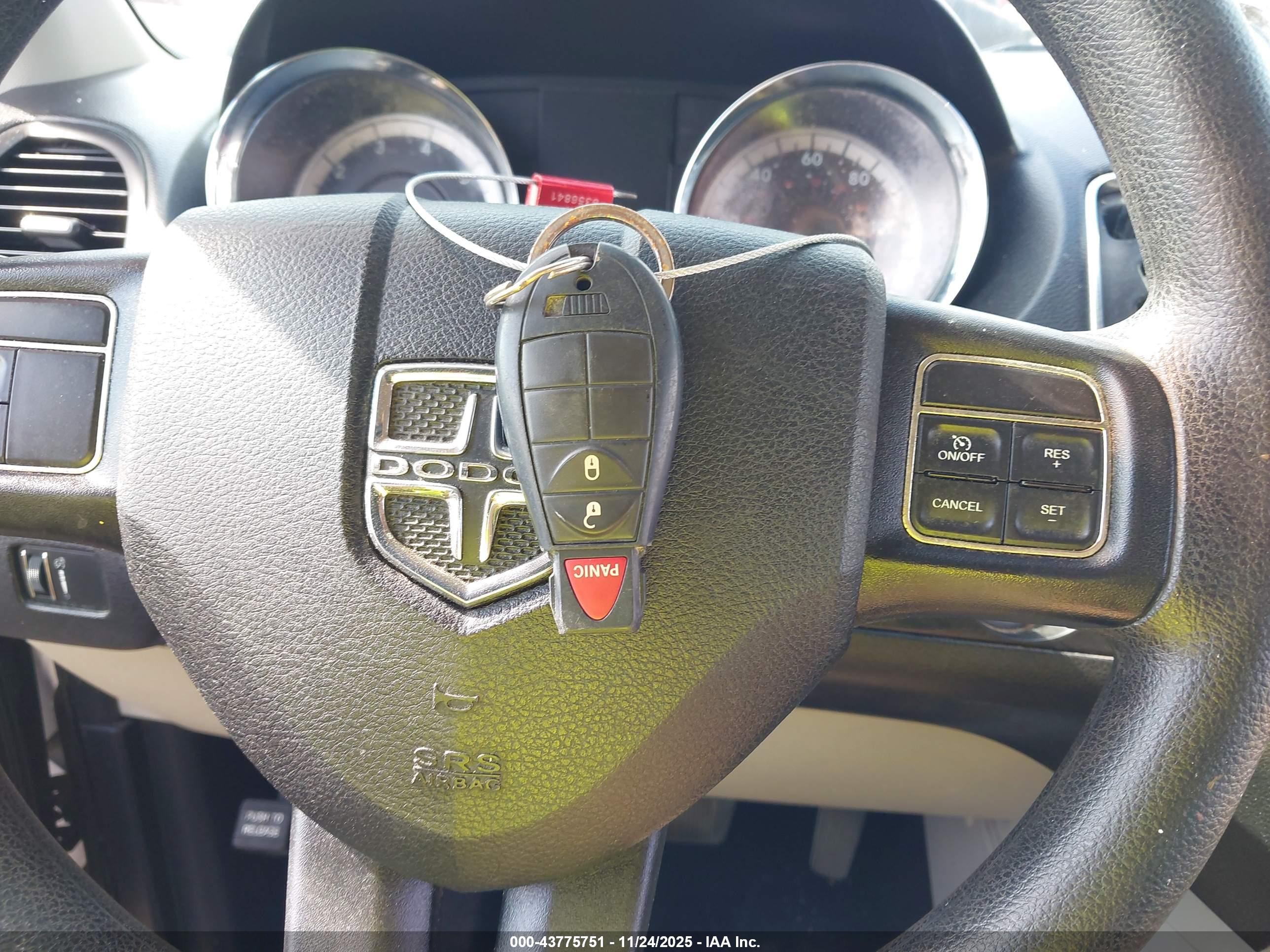 DODGE GRAND image 11
