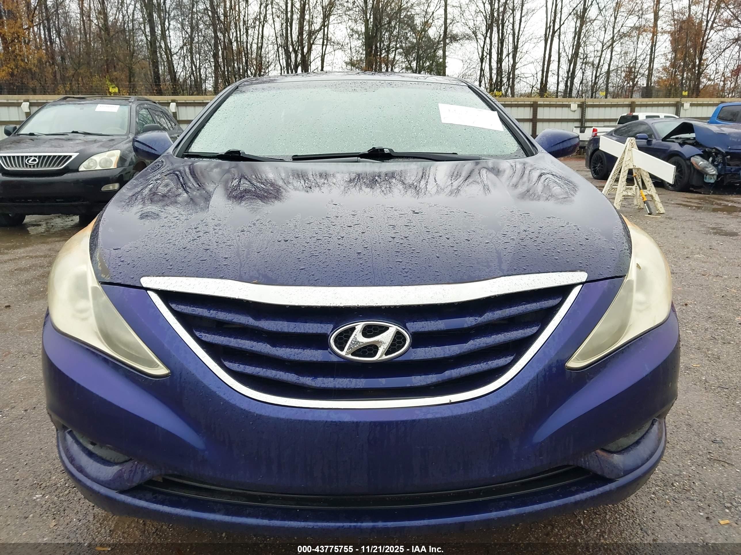 HYUNDAI SONATA image 6