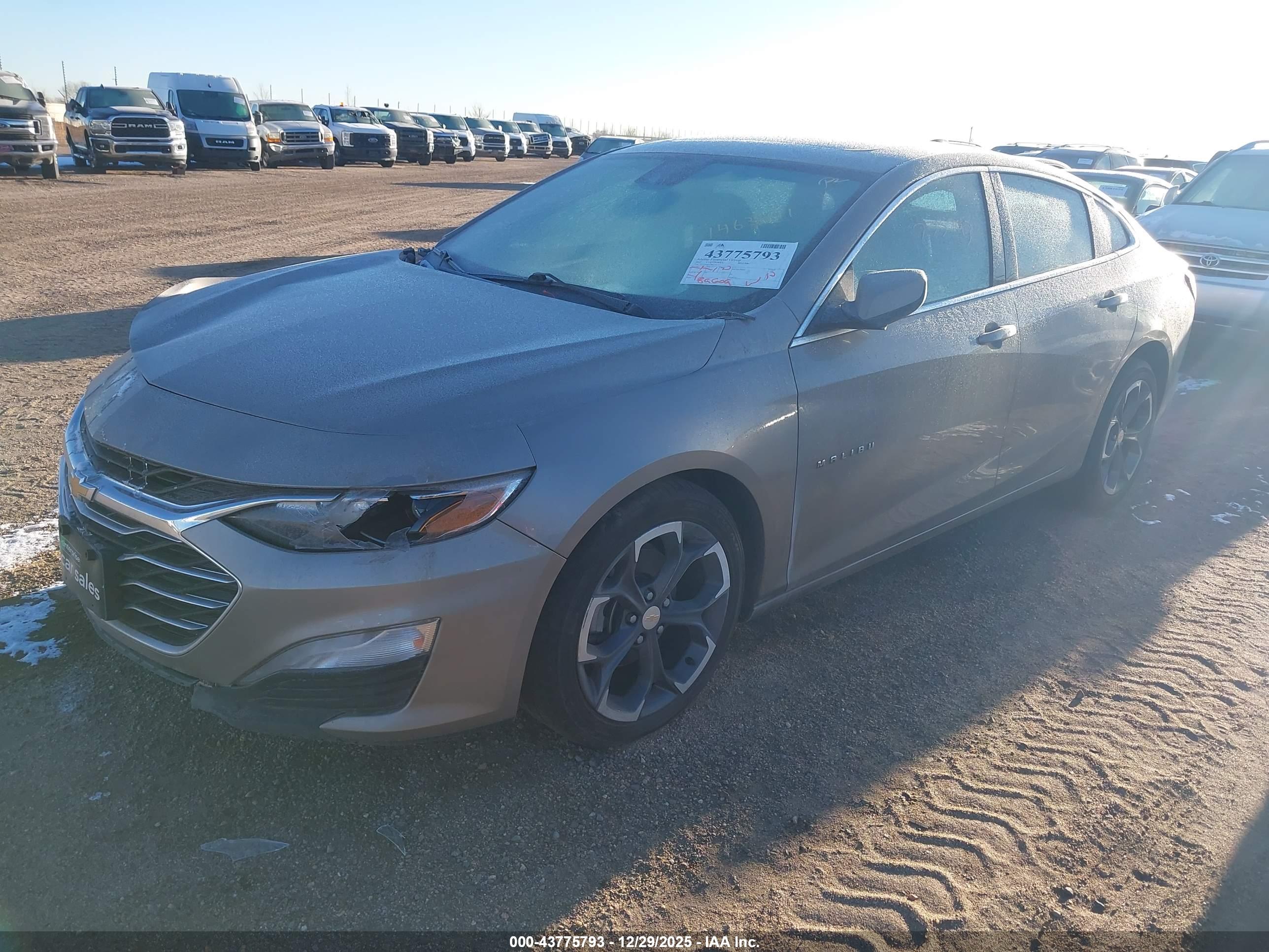 CHEVROLET MALIBU image 2