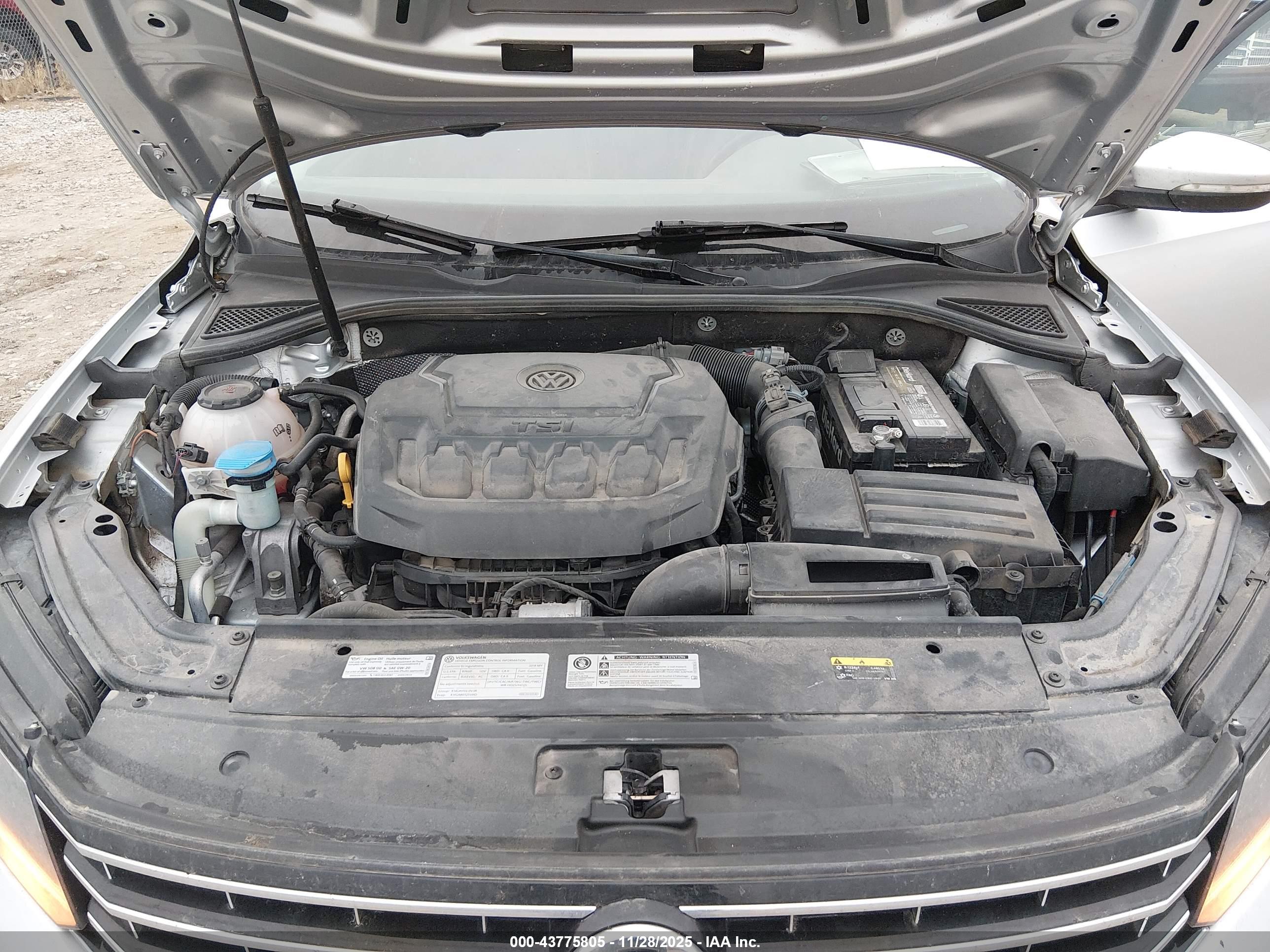 VOLKSWAGEN PASSAT image 10