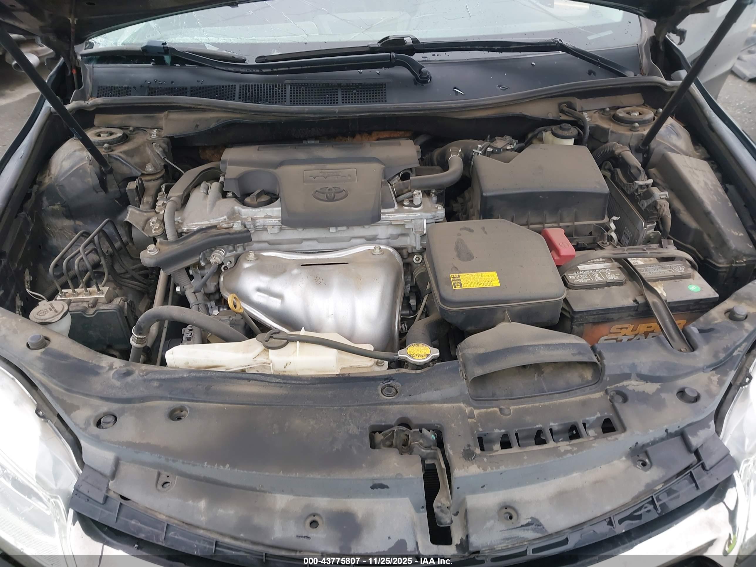 TOYOTA CAMRY image 10
