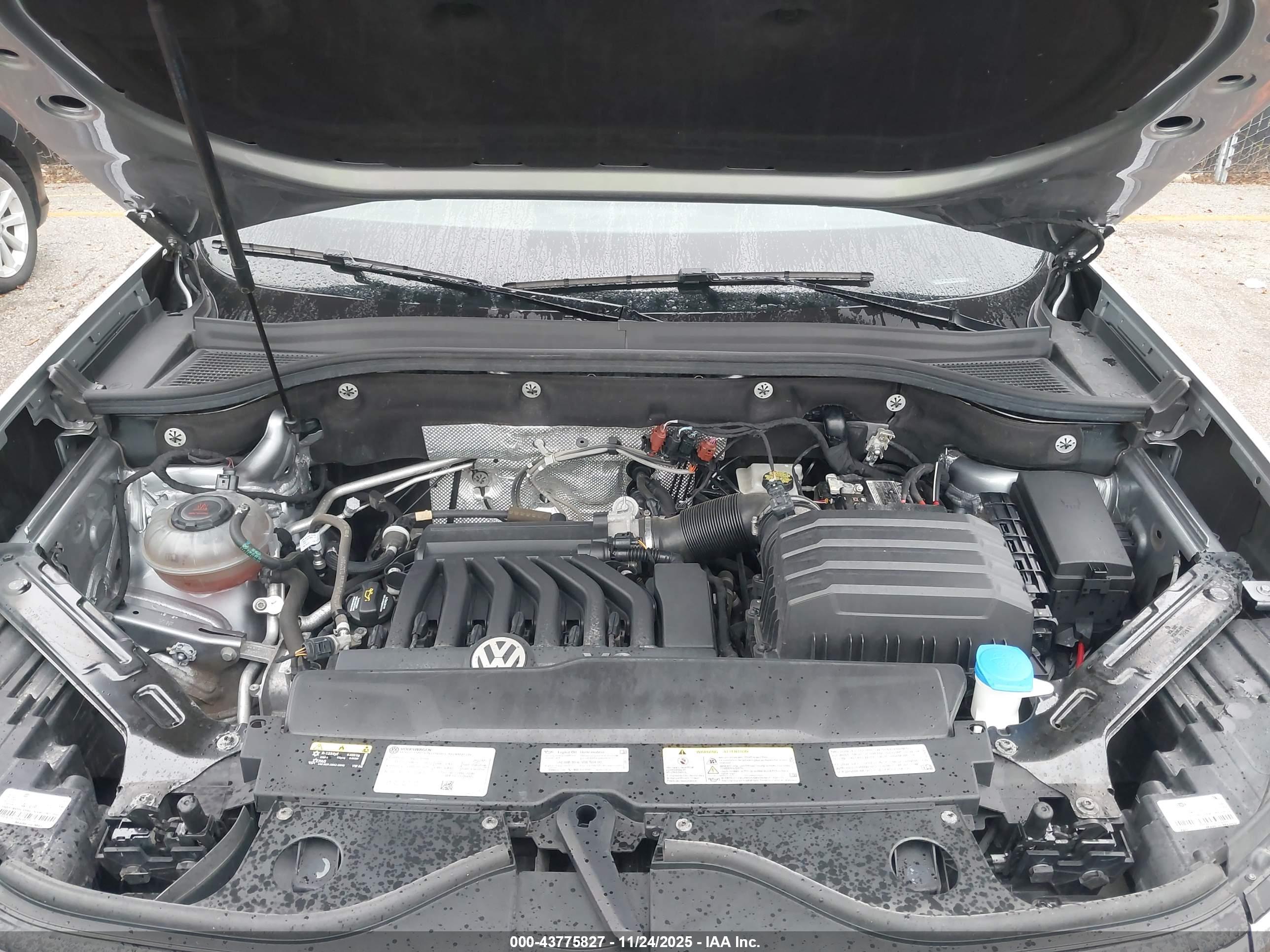VOLKSWAGEN ATLAS image 10