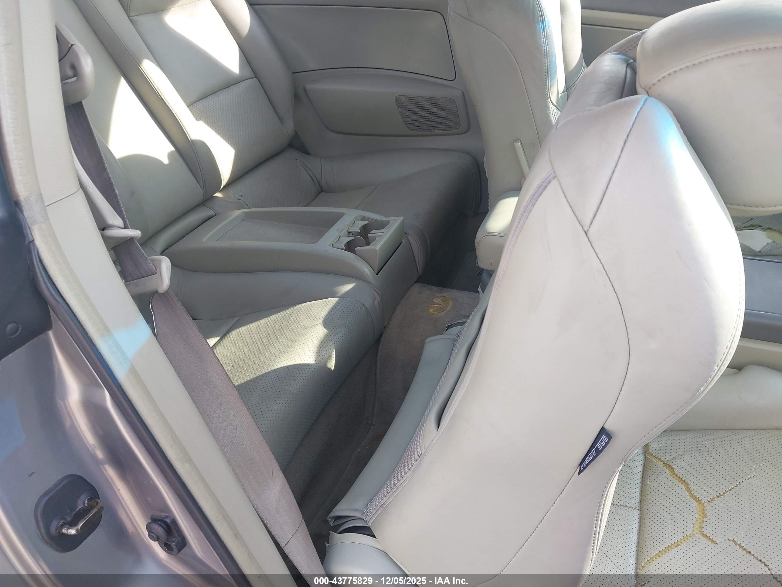 INFINITI G35 image 8