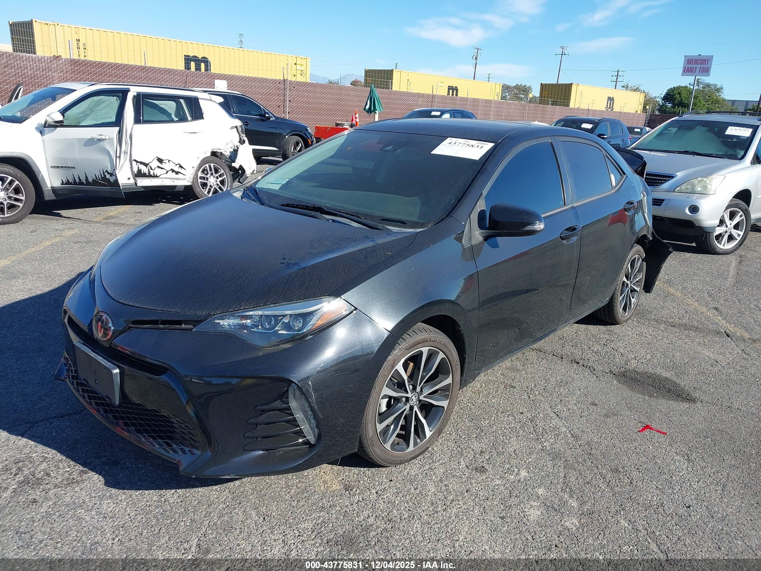 TOYOTA COROLLA image 2