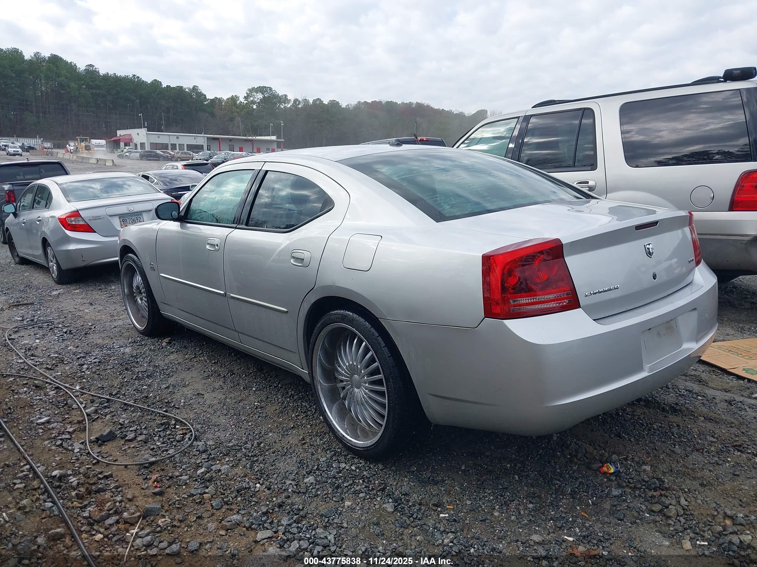 DODGE CHARGER image 3