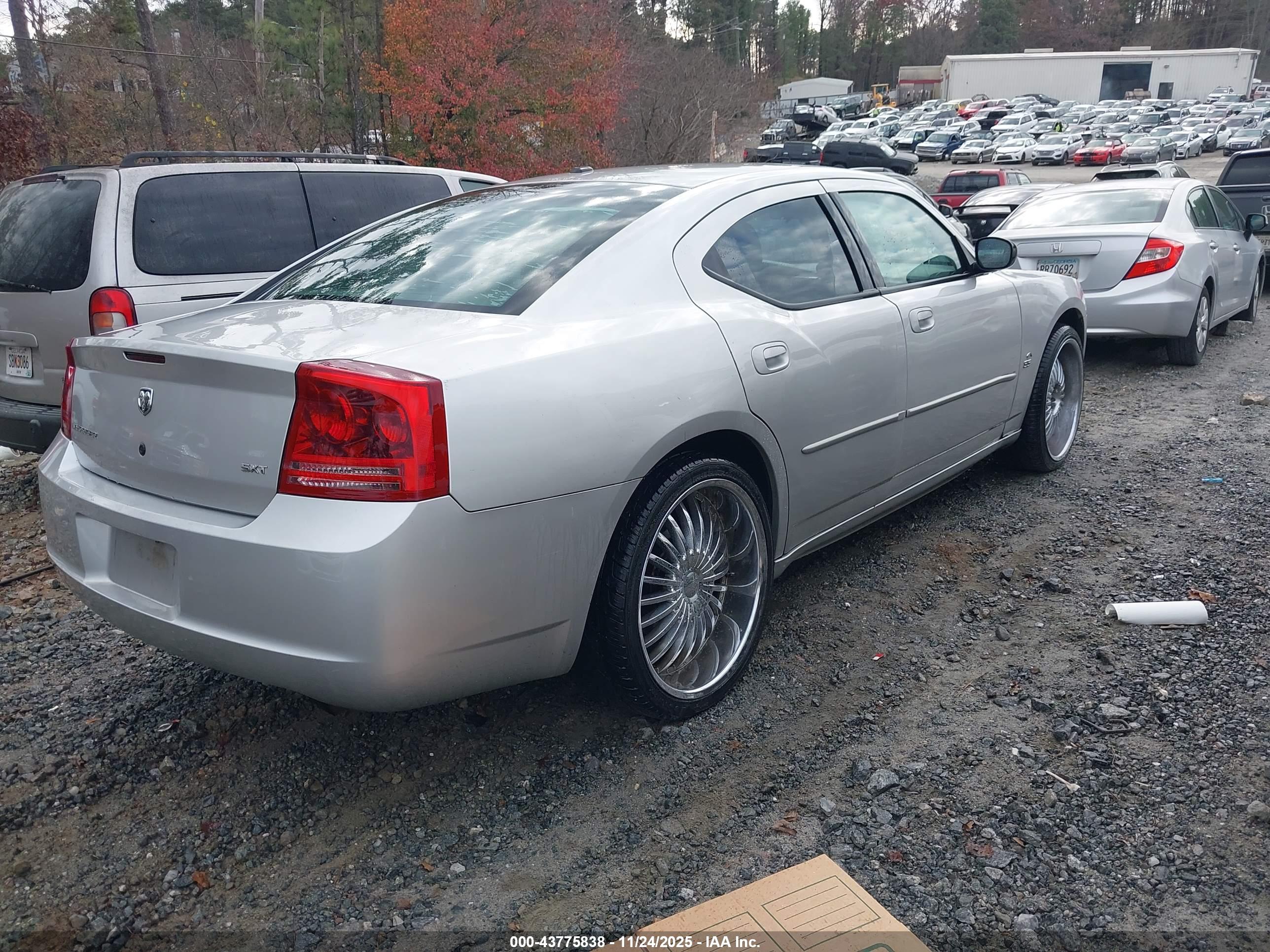 DODGE CHARGER image 4