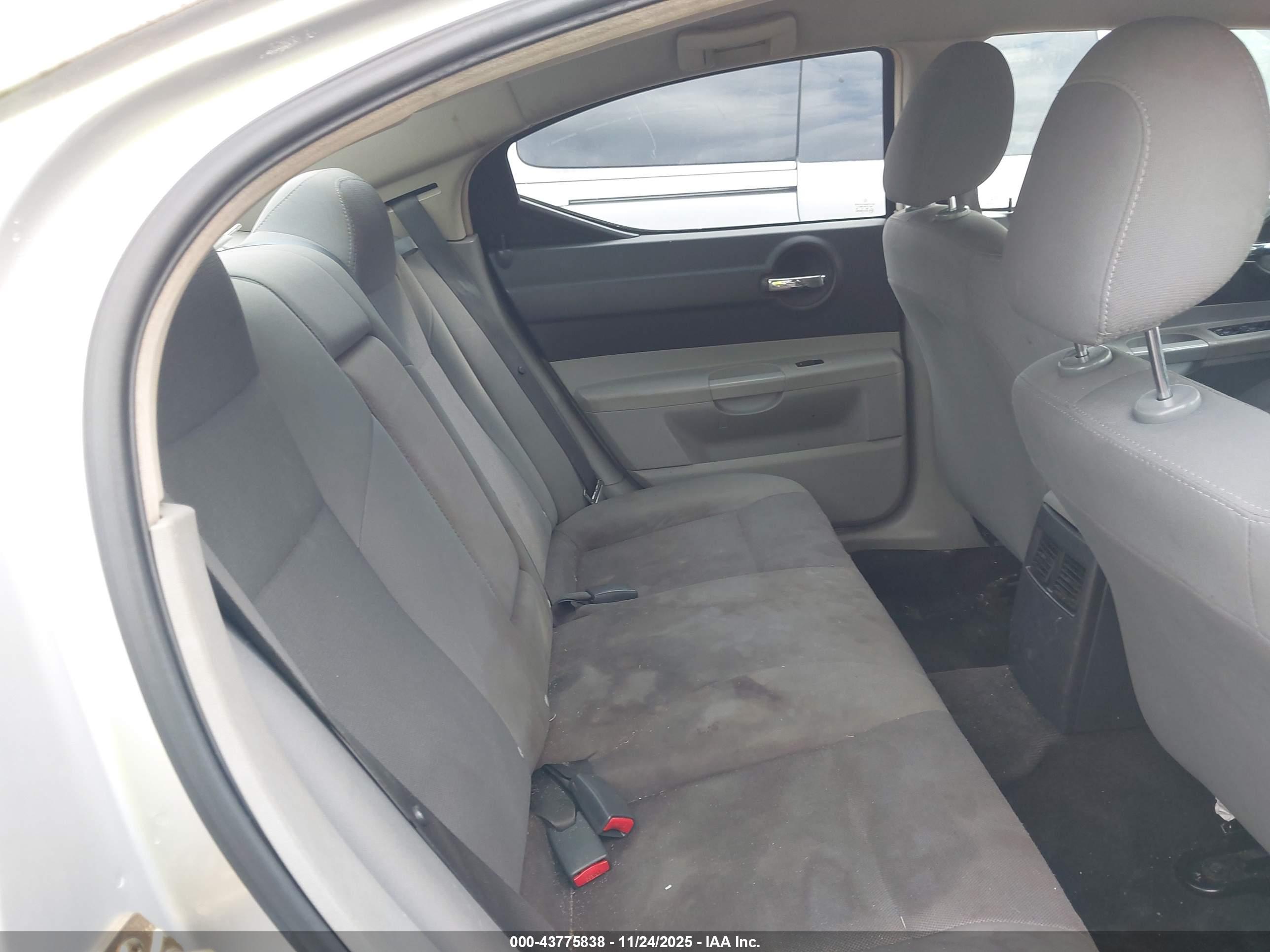 DODGE CHARGER image 8