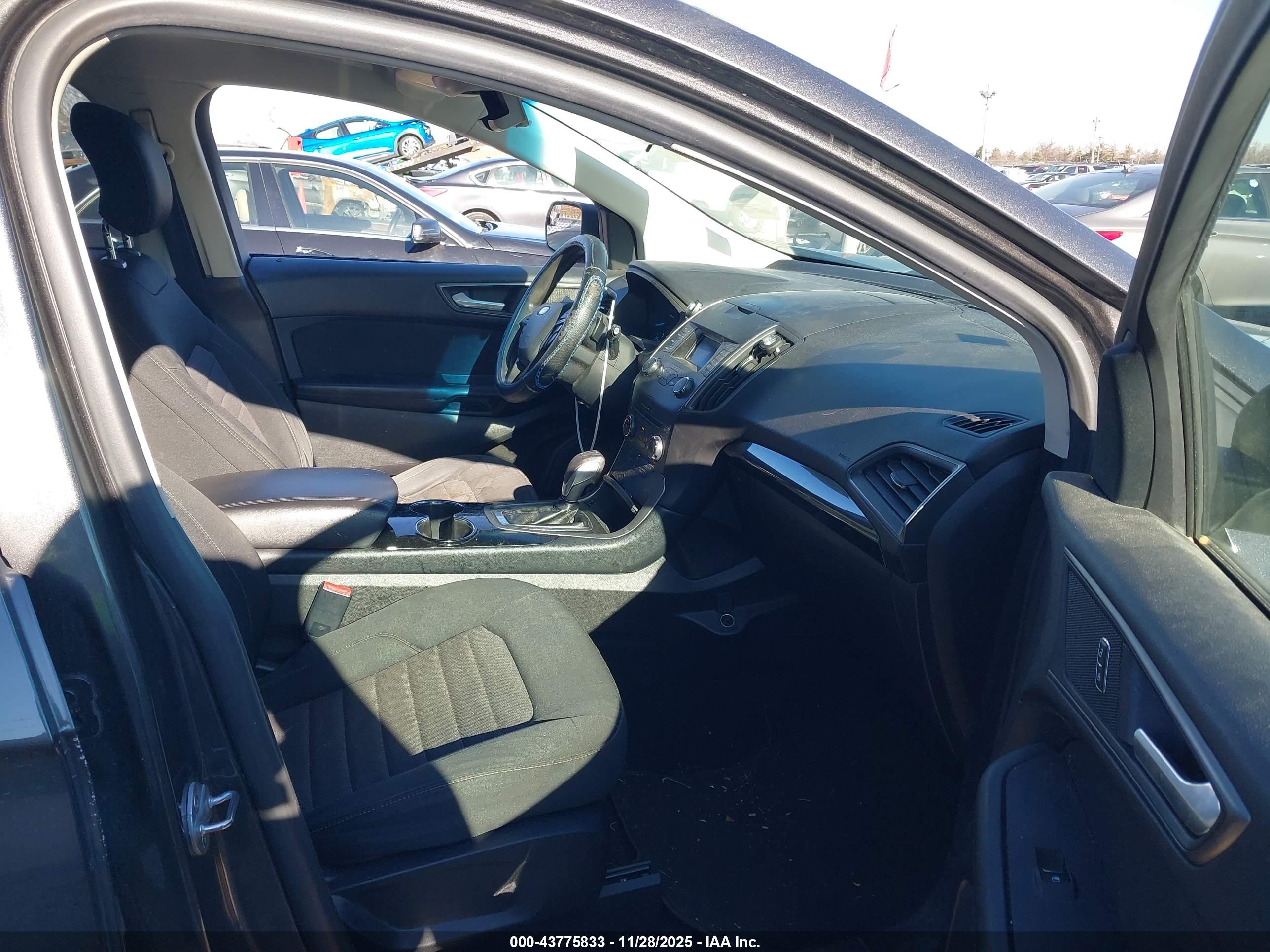 FORD EDGE image 5