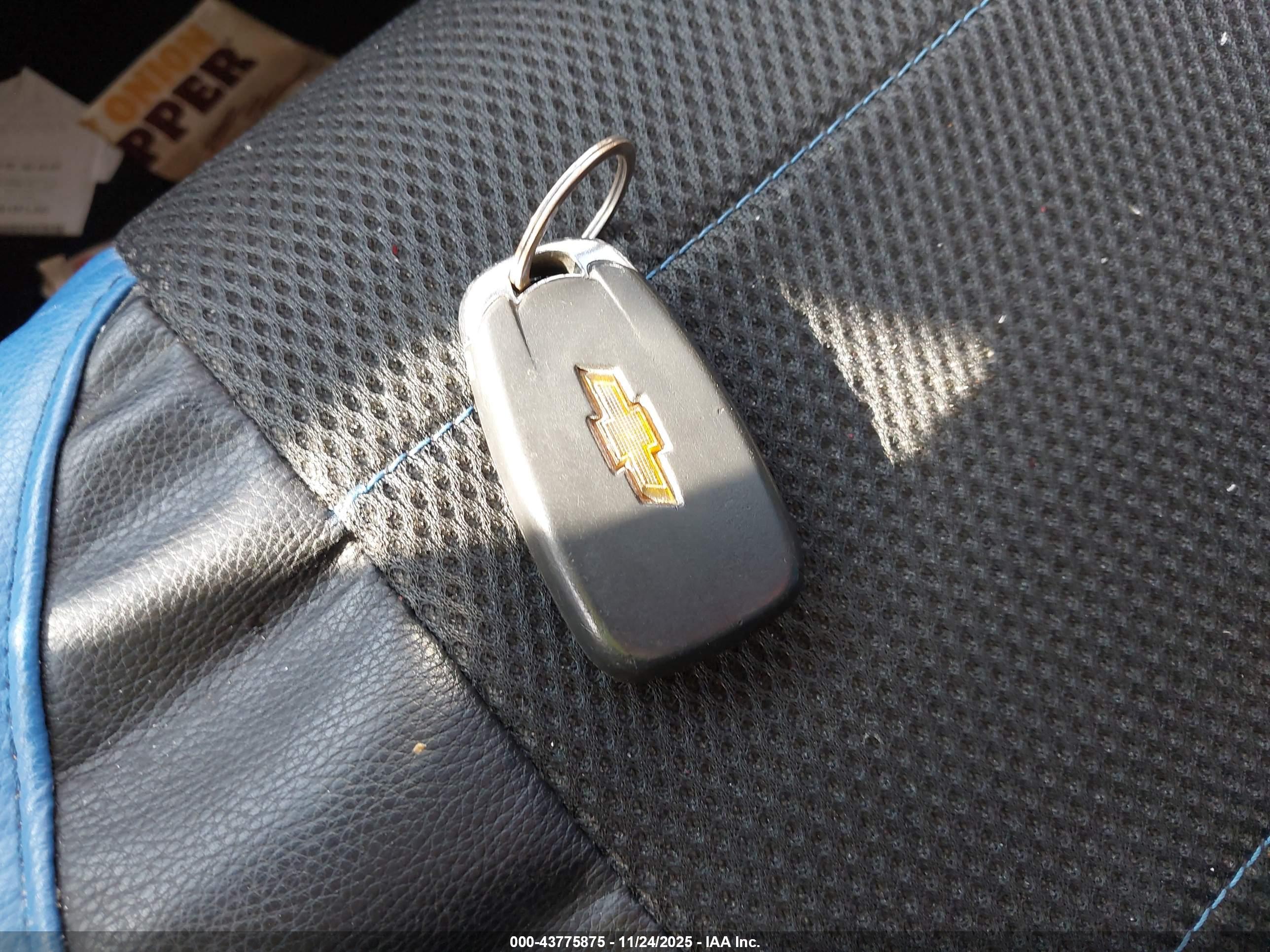 CHEVROLET CRUZE image 11