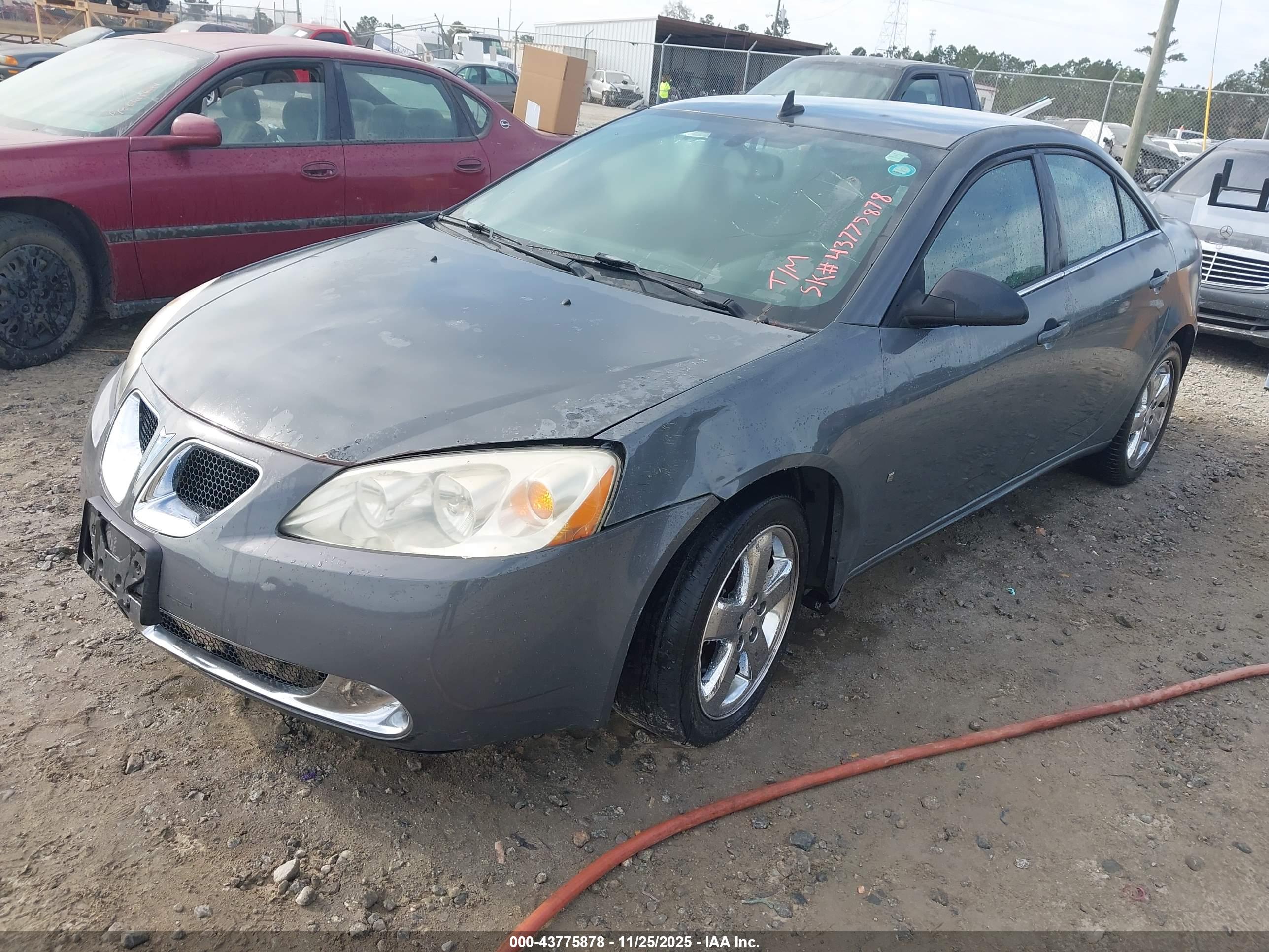 PONTIAC G6 image 2