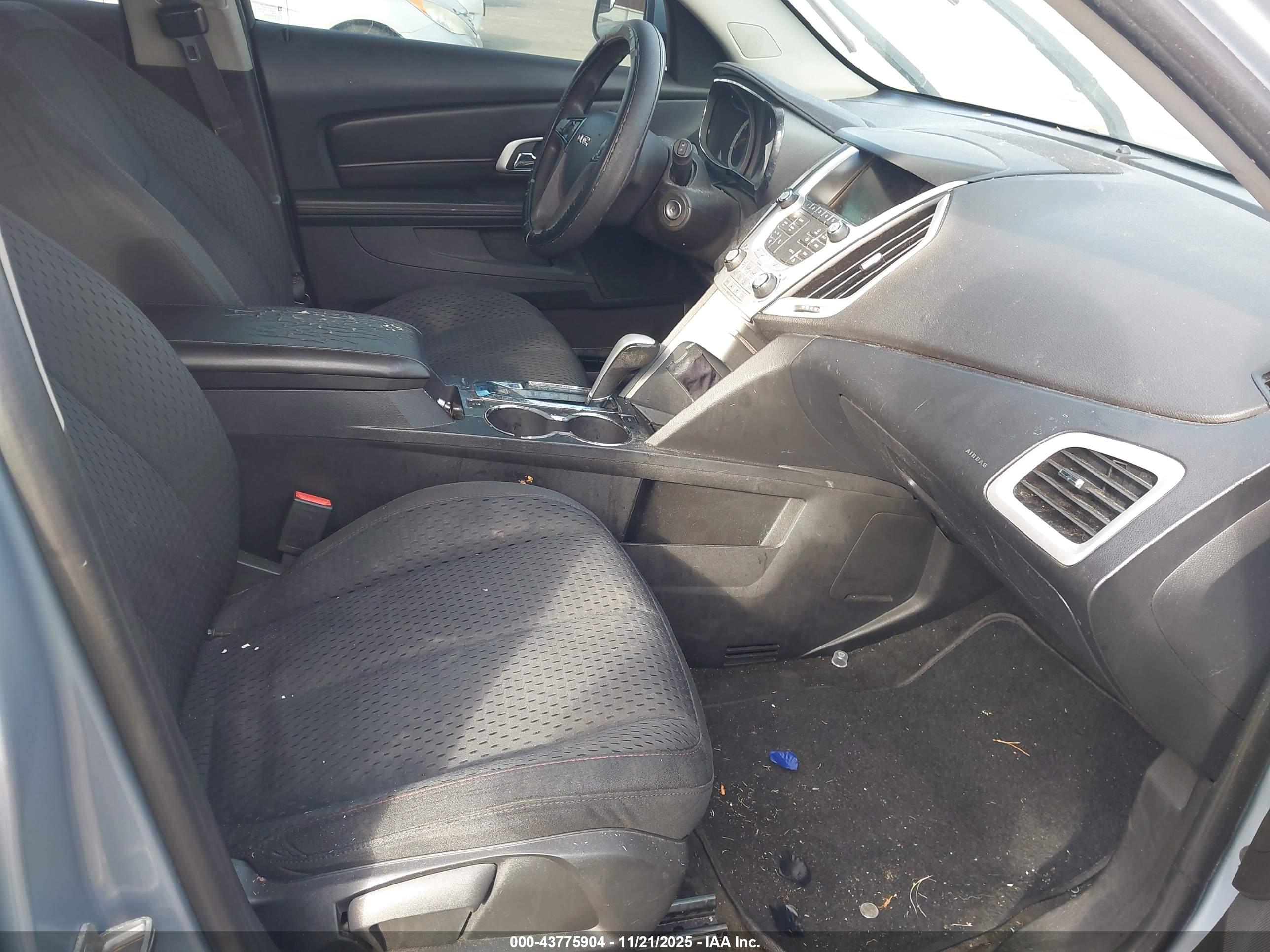 GMC TERRAIN image 5