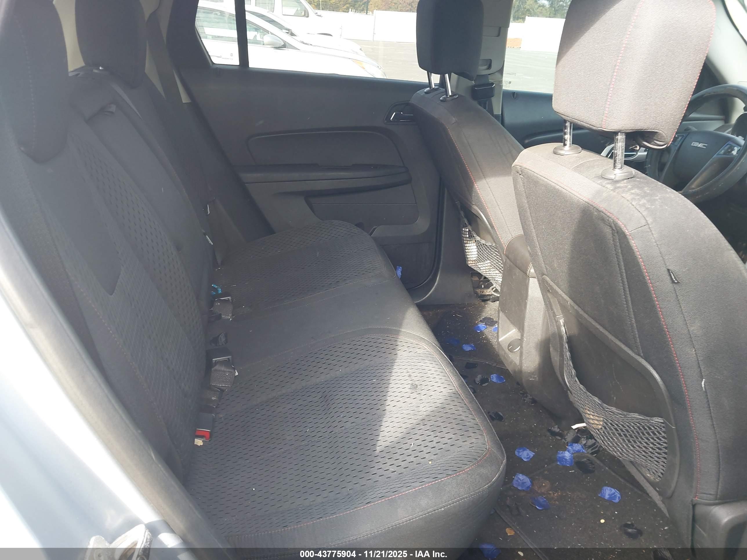 GMC TERRAIN image 8