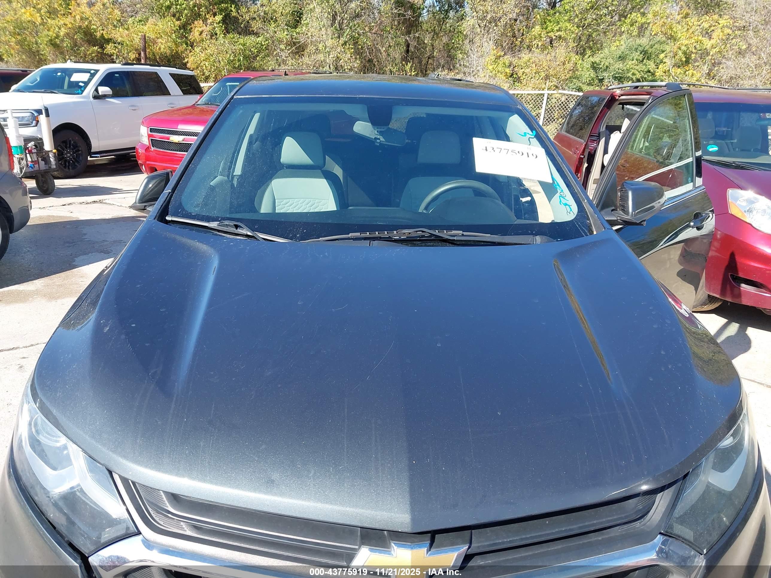 CHEVROLET EQUINOX image 6