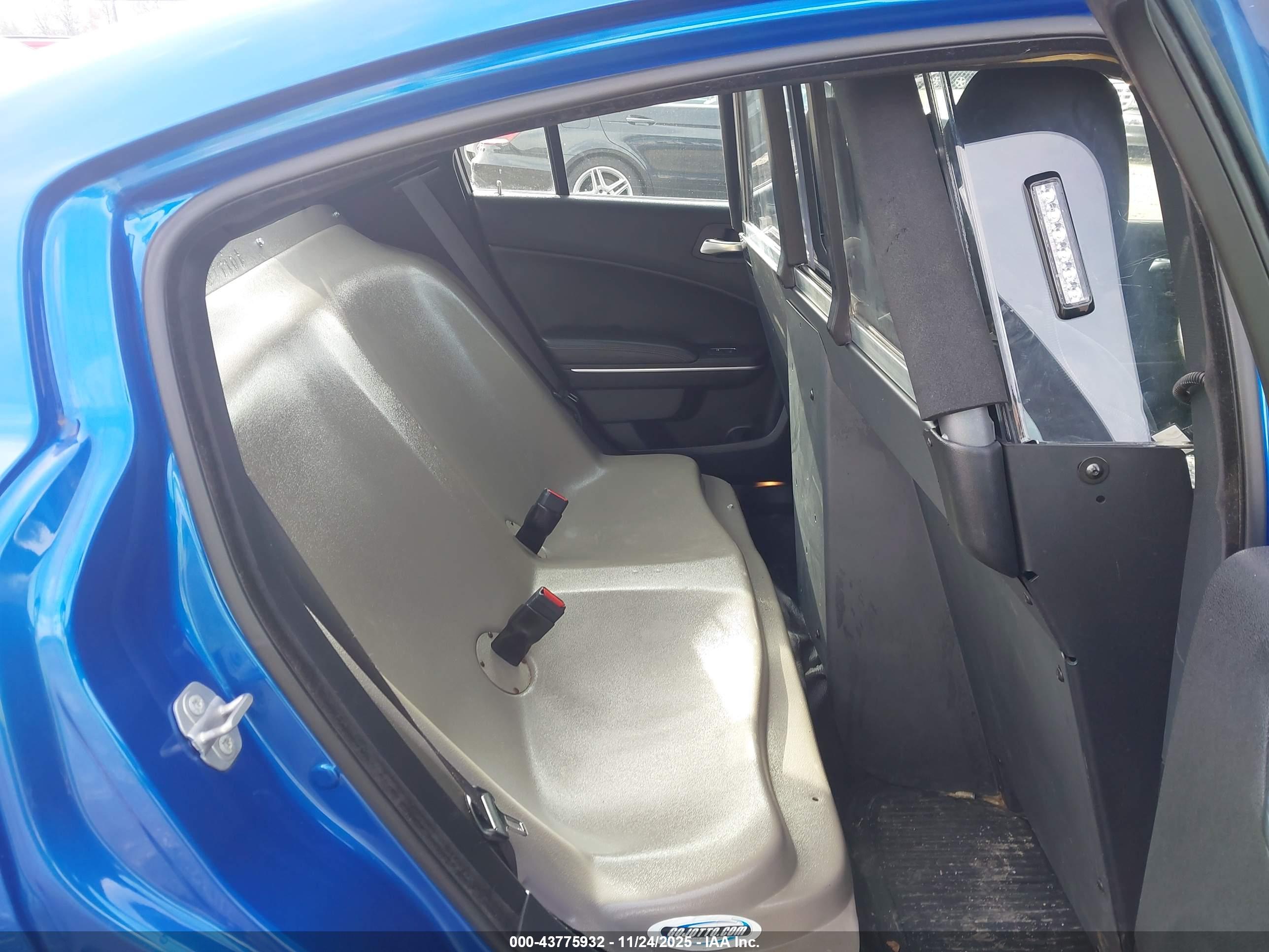DODGE CHARGER image 8