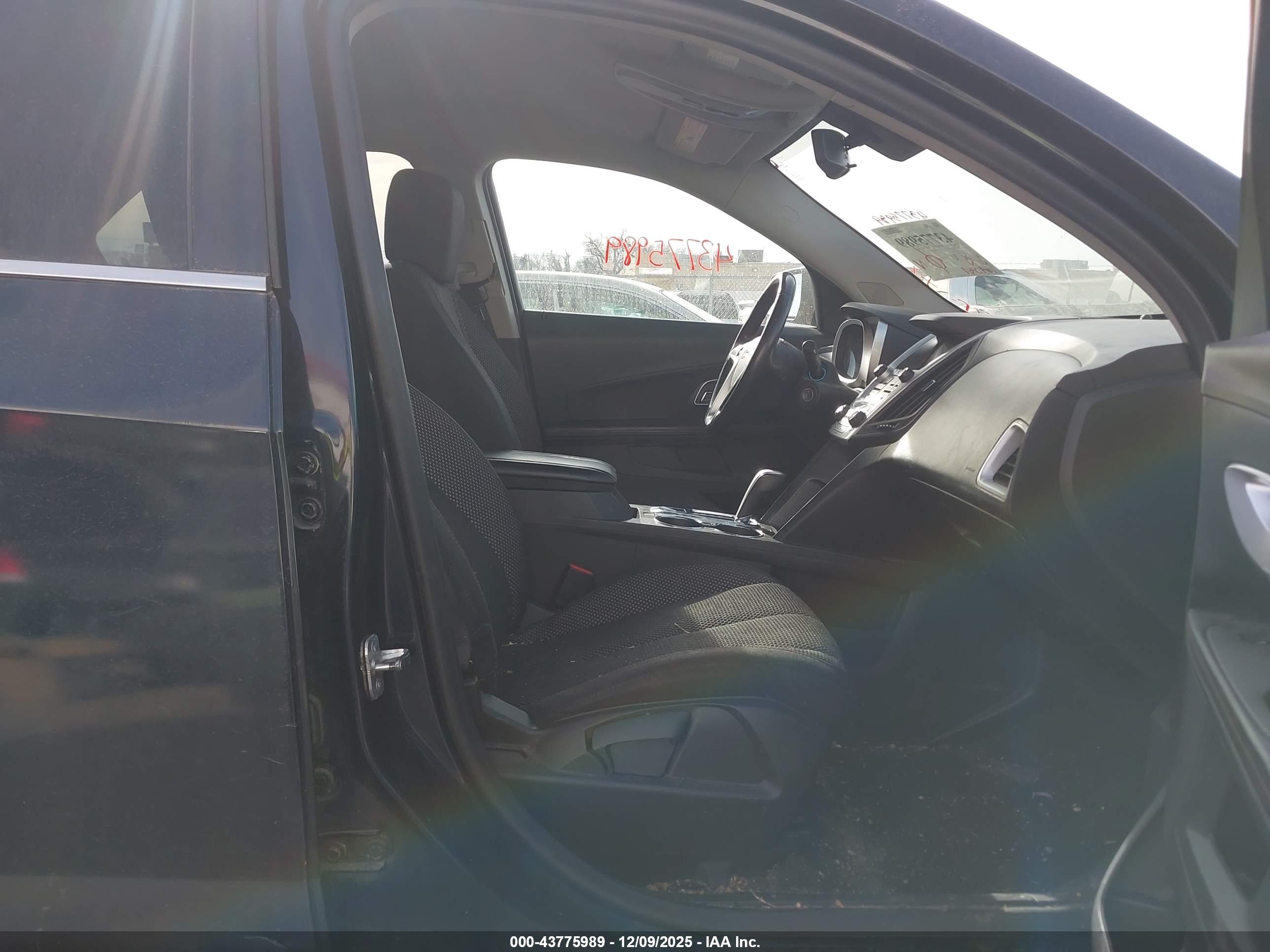 CHEVROLET EQUINOX image 5