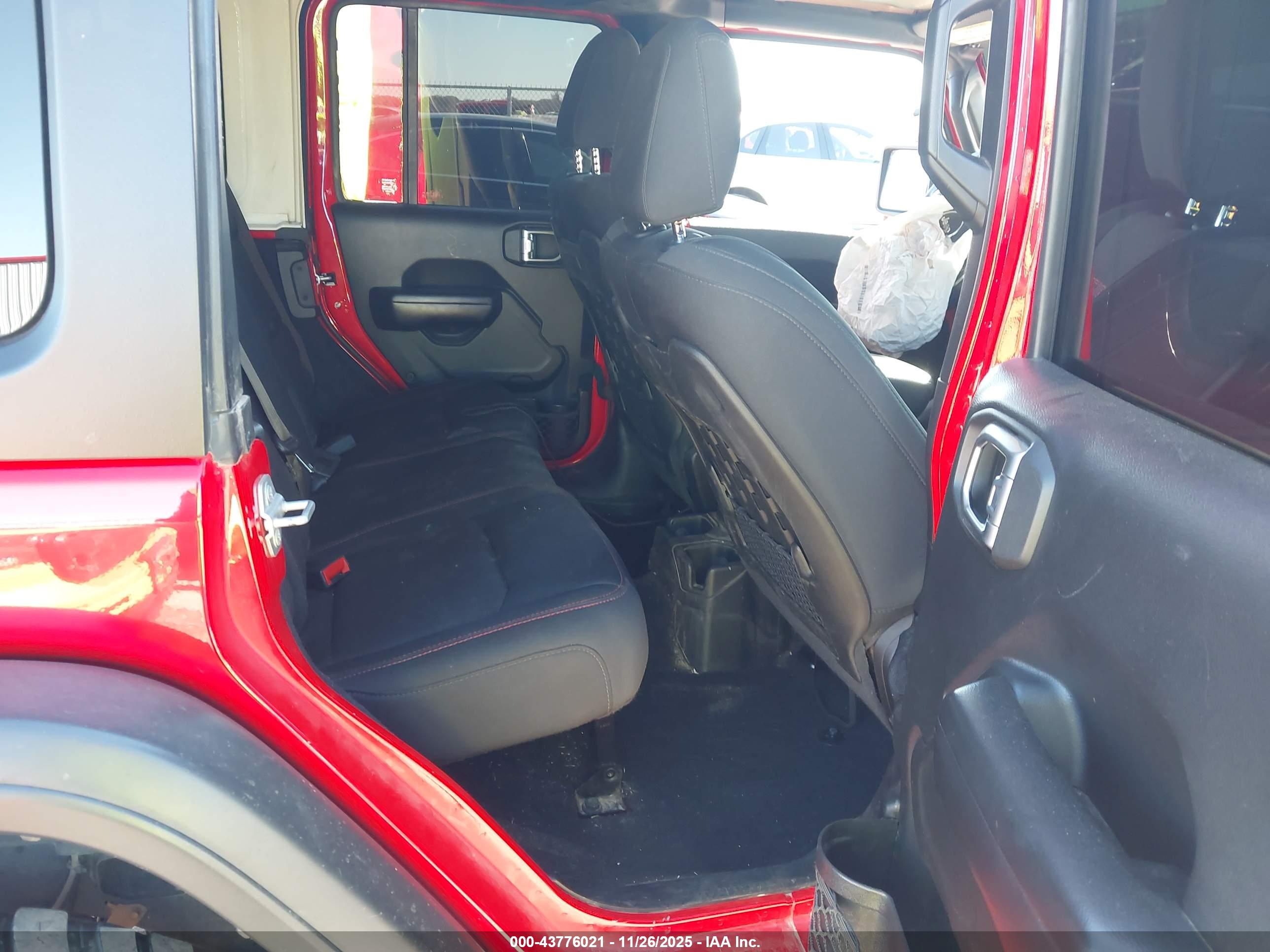 JEEP WRANGLER image 8