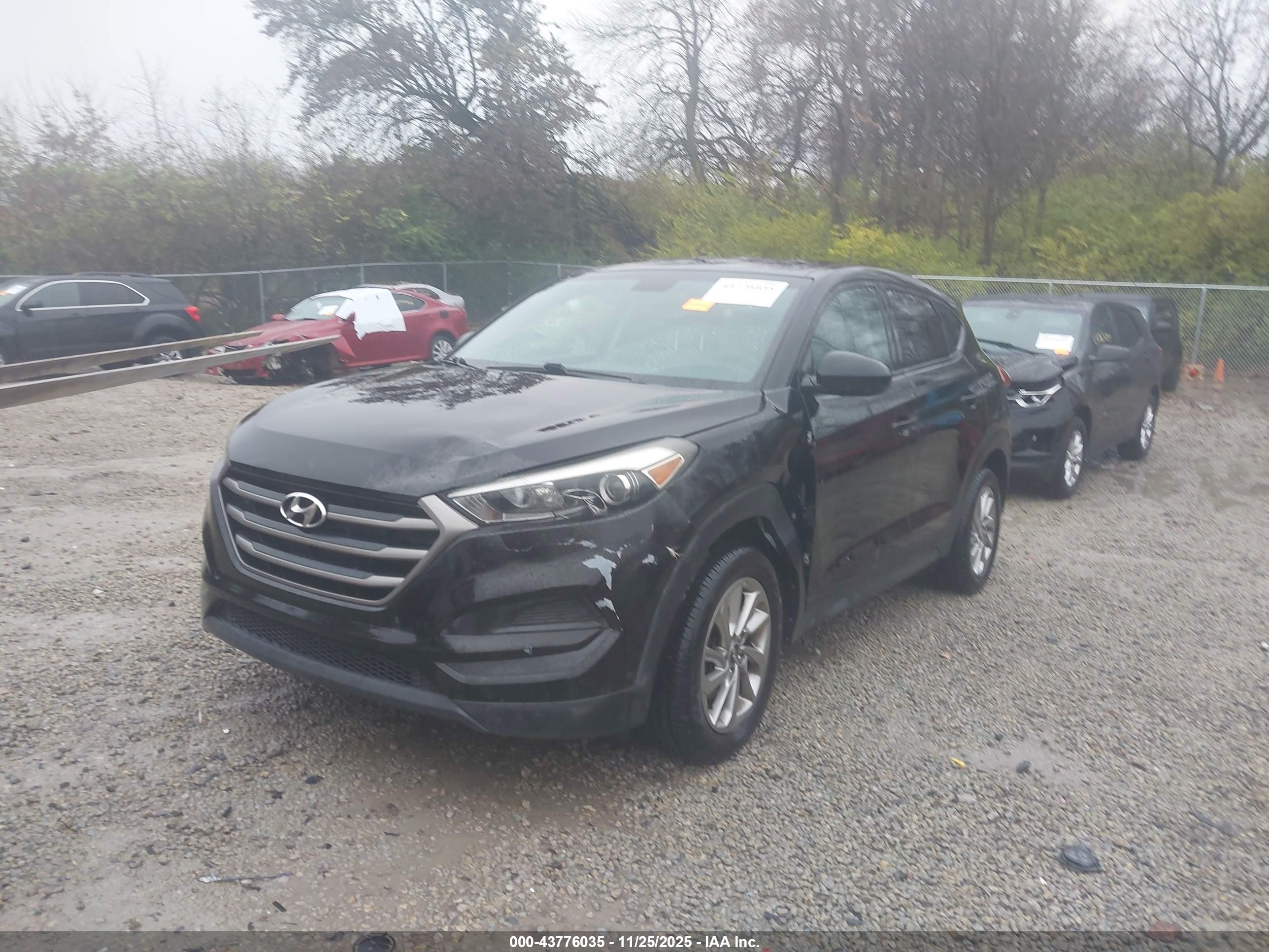 HYUNDAI TUCSON image 2