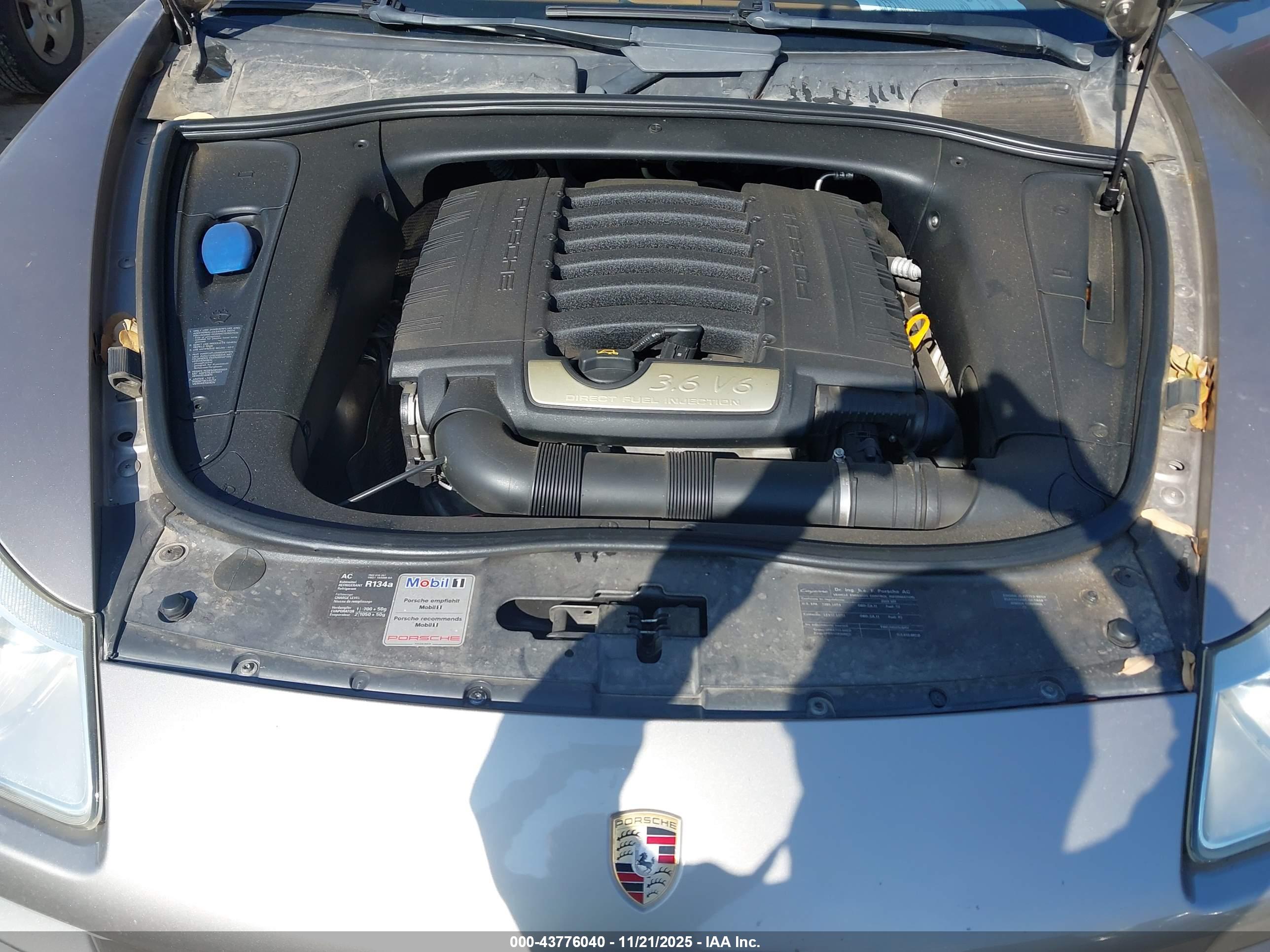 PORSCHE CAYENNE image 10