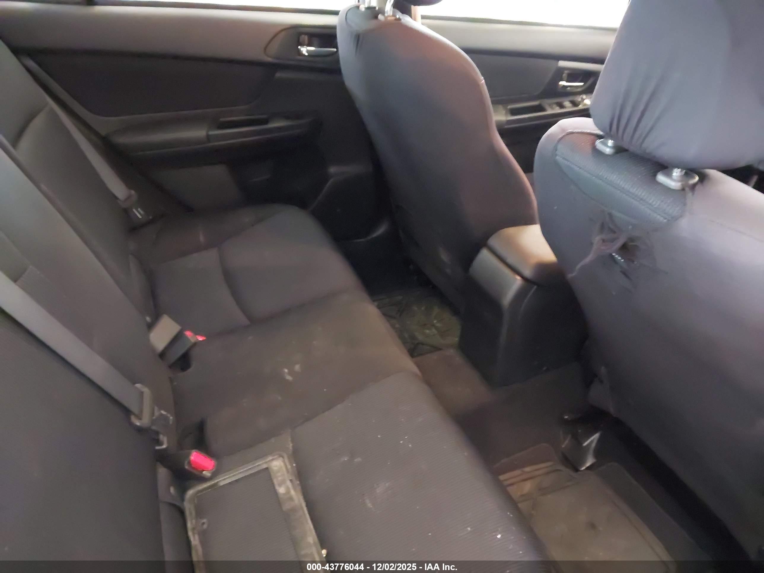 SUBARU IMPREZA image 8